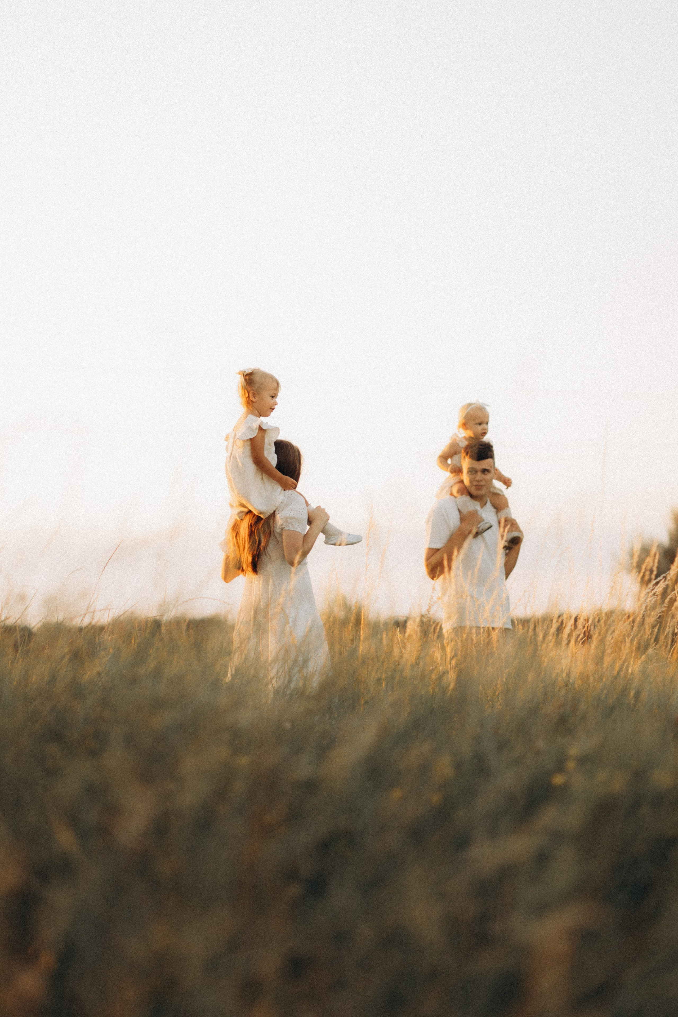 This is happiness — this is us....... Головна