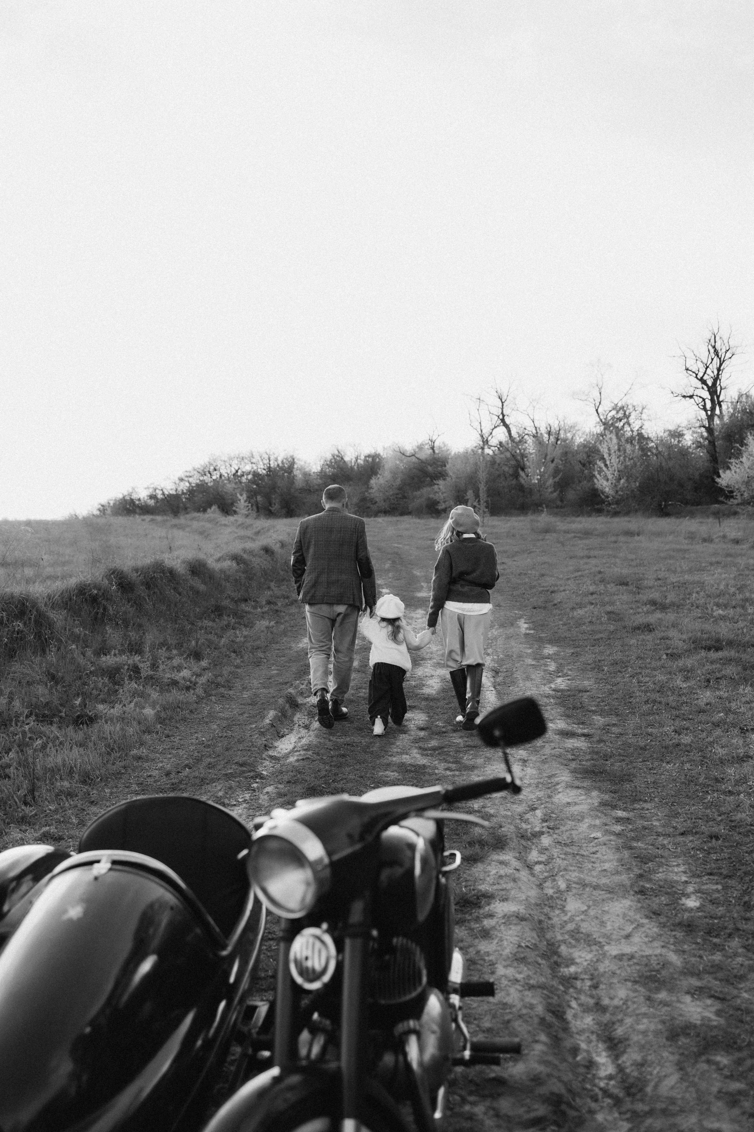 В обіймах щастя. Головна