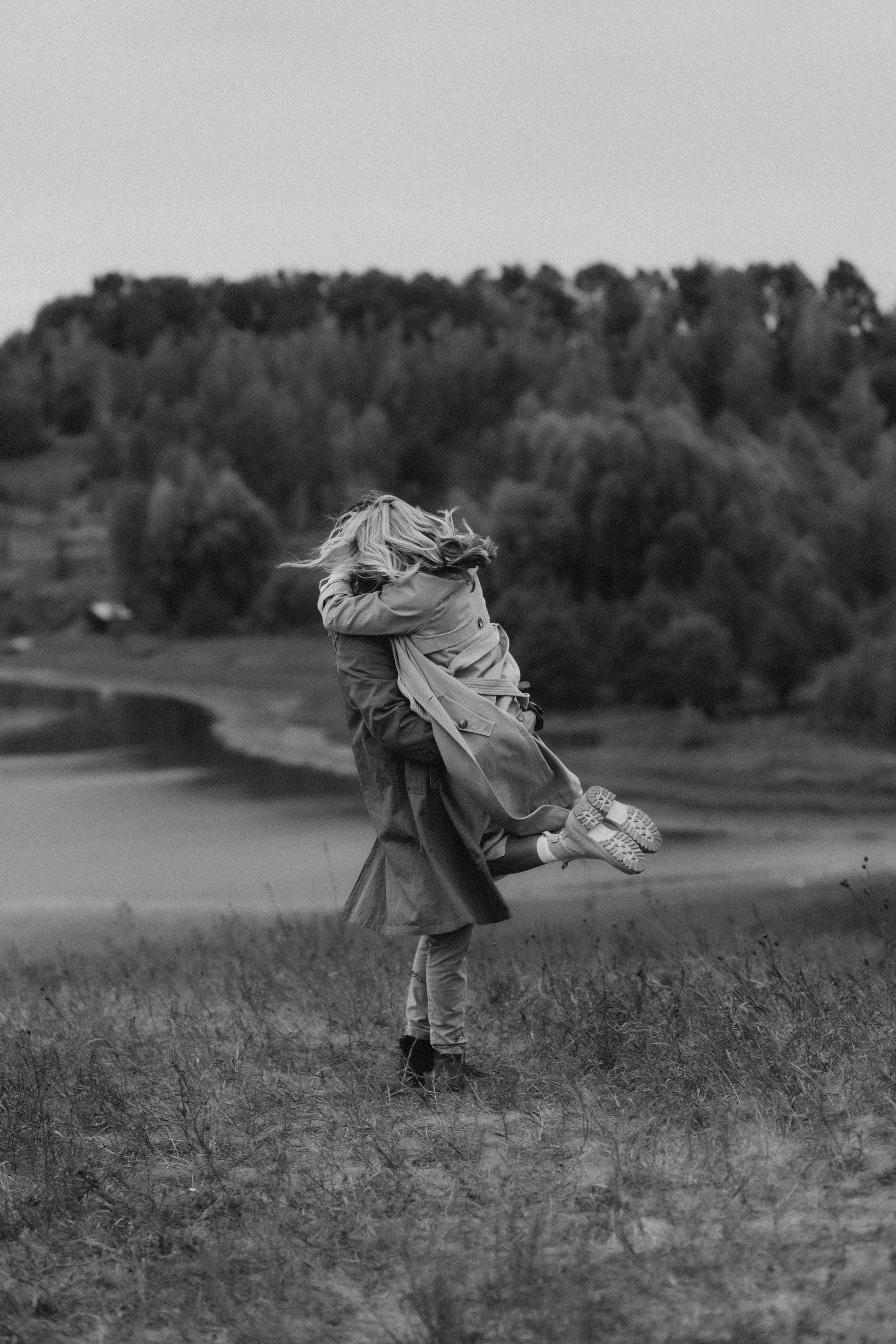 Щасливі люди. Головна