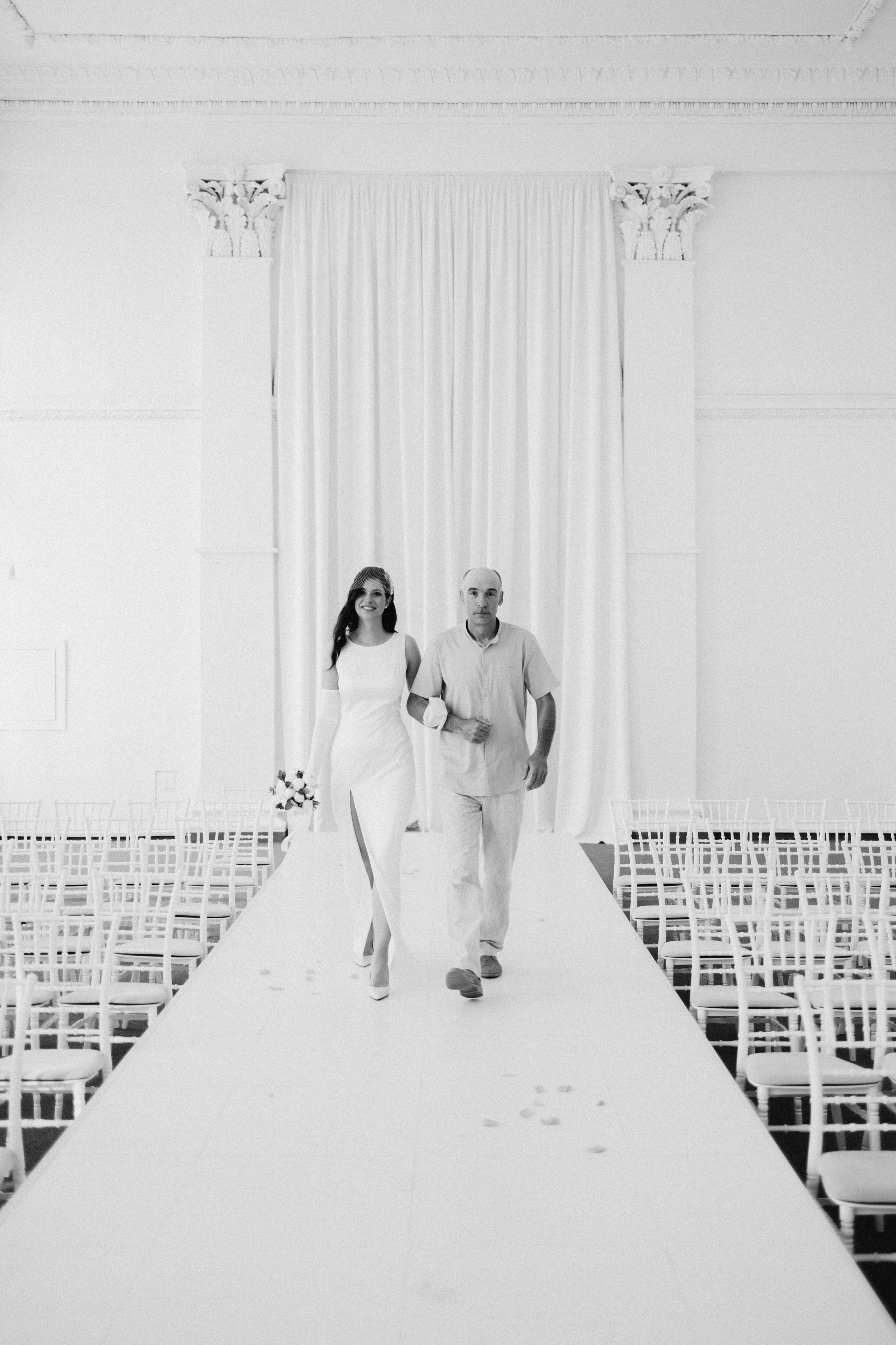 LOVE. Головна