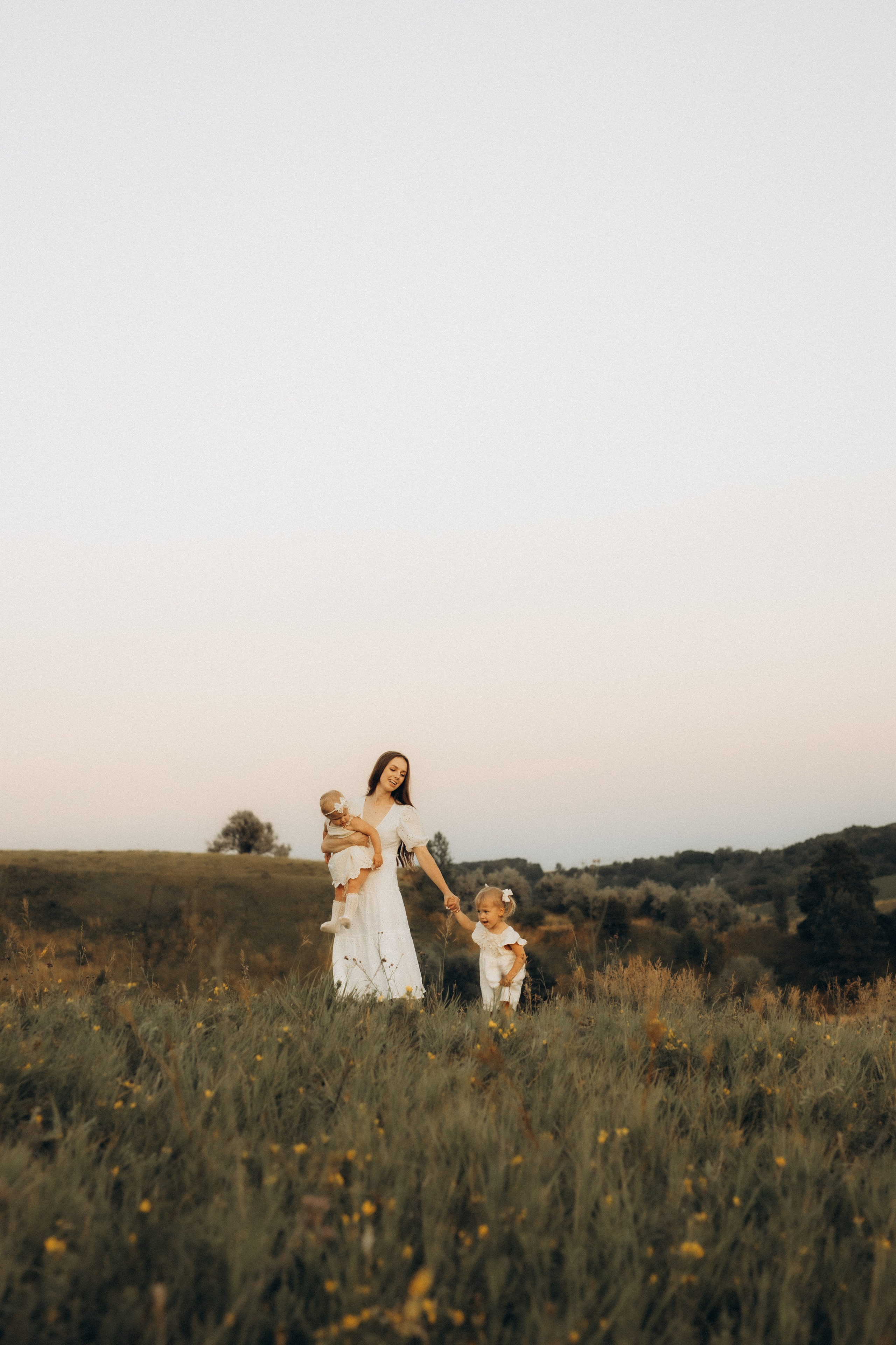 This is happiness — this is us....... Головна