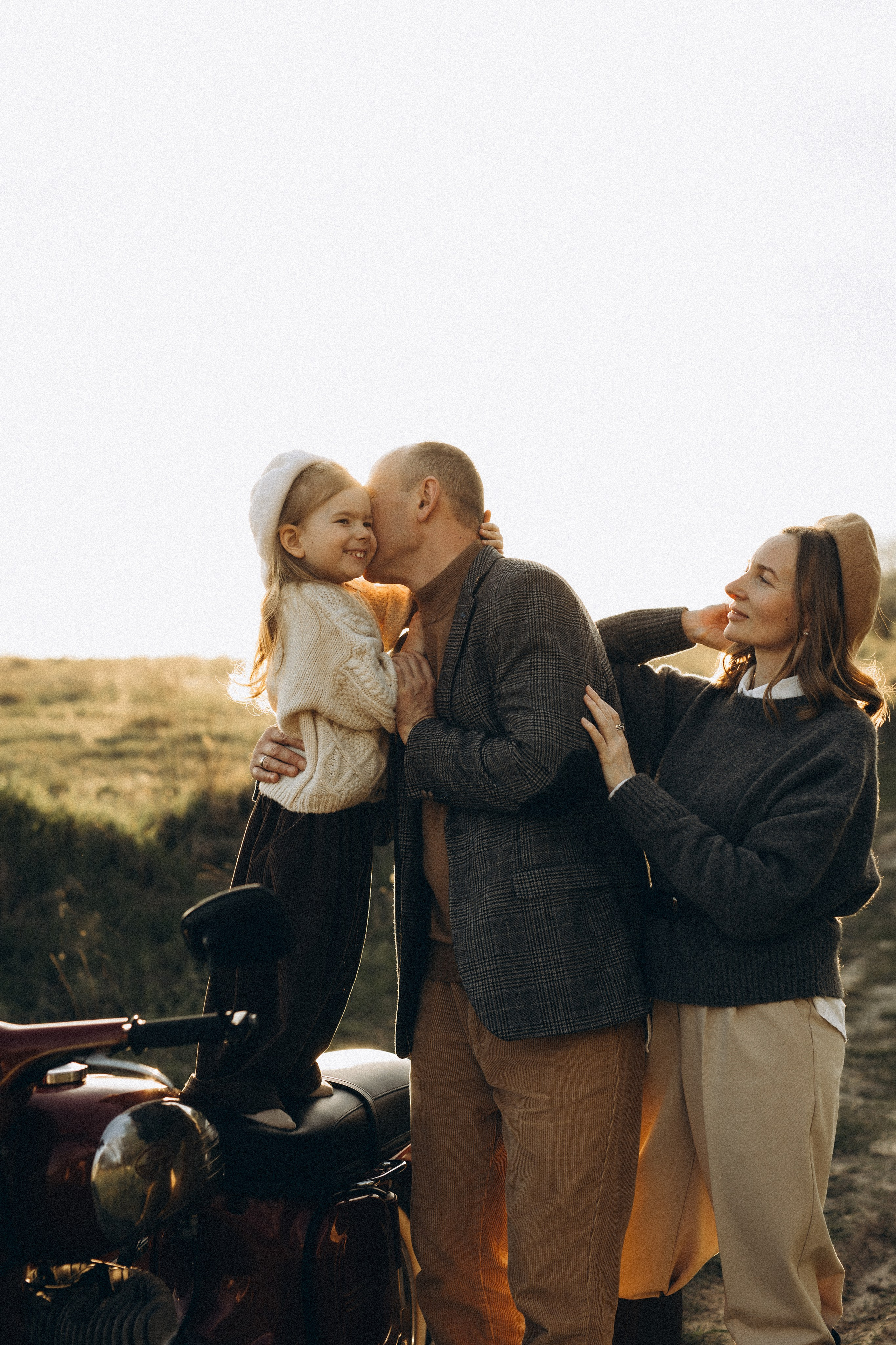 В обіймах щастя. Головна