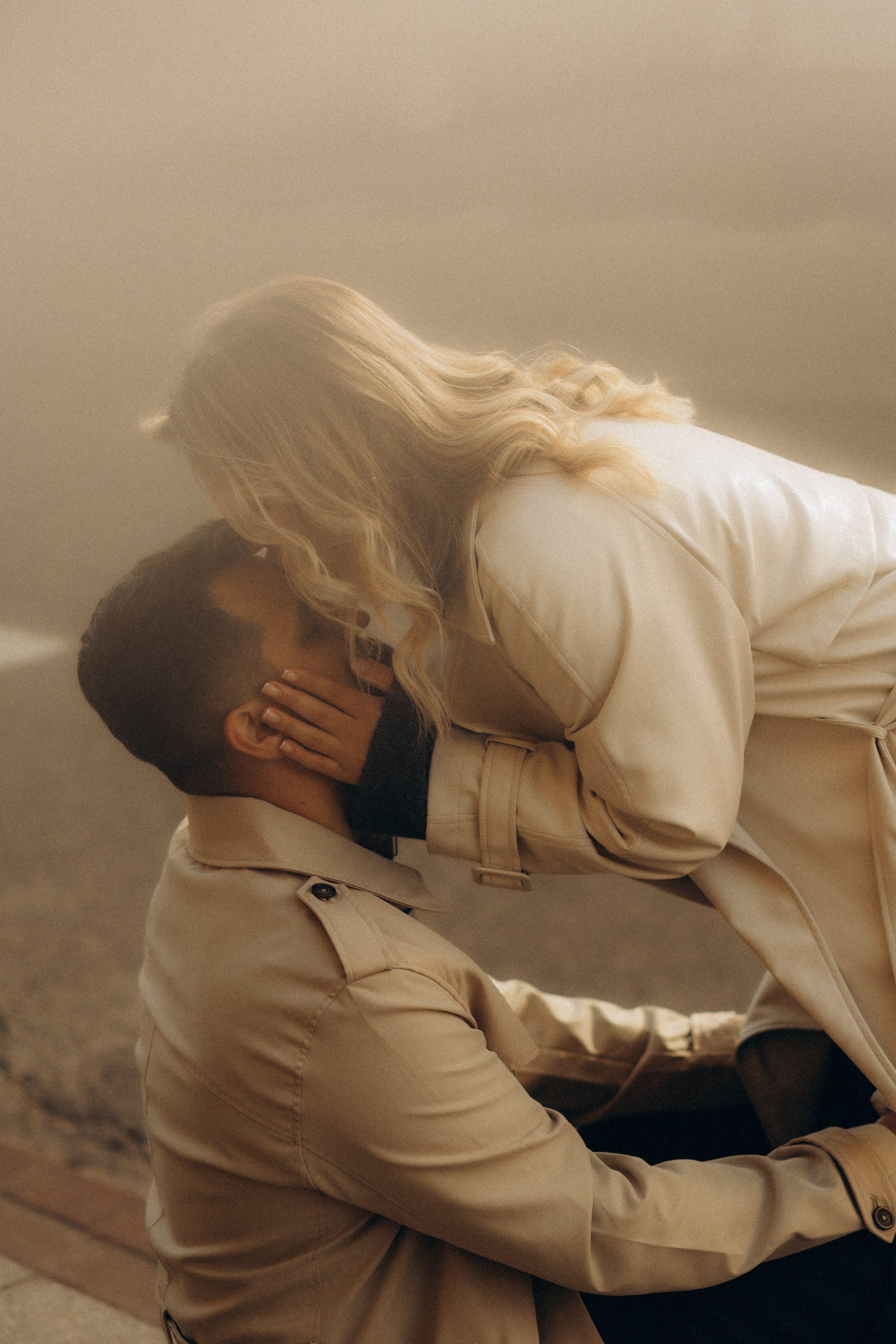 So in Love. Головна