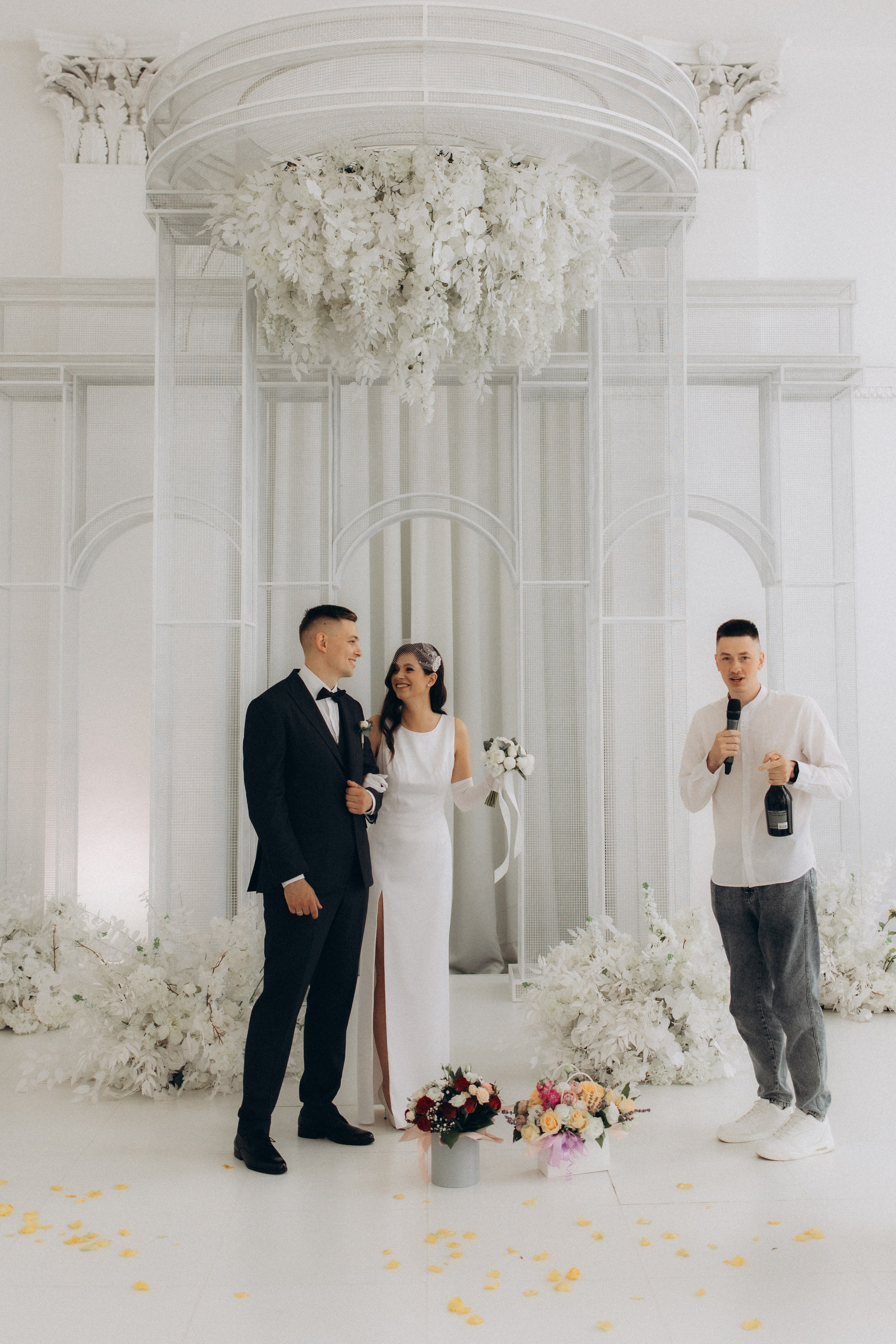 LOVE. Головна