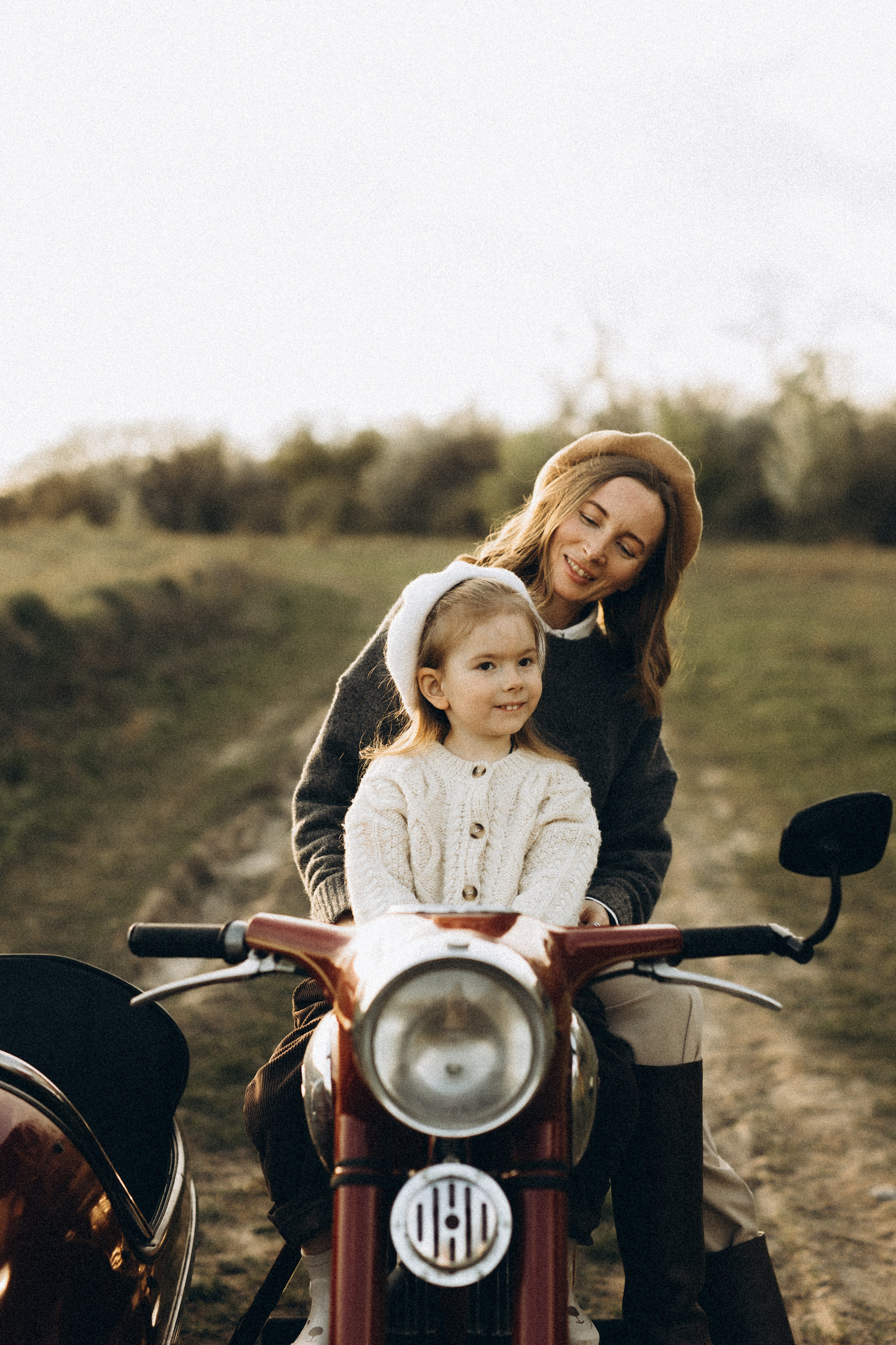 В обіймах щастя. Головна