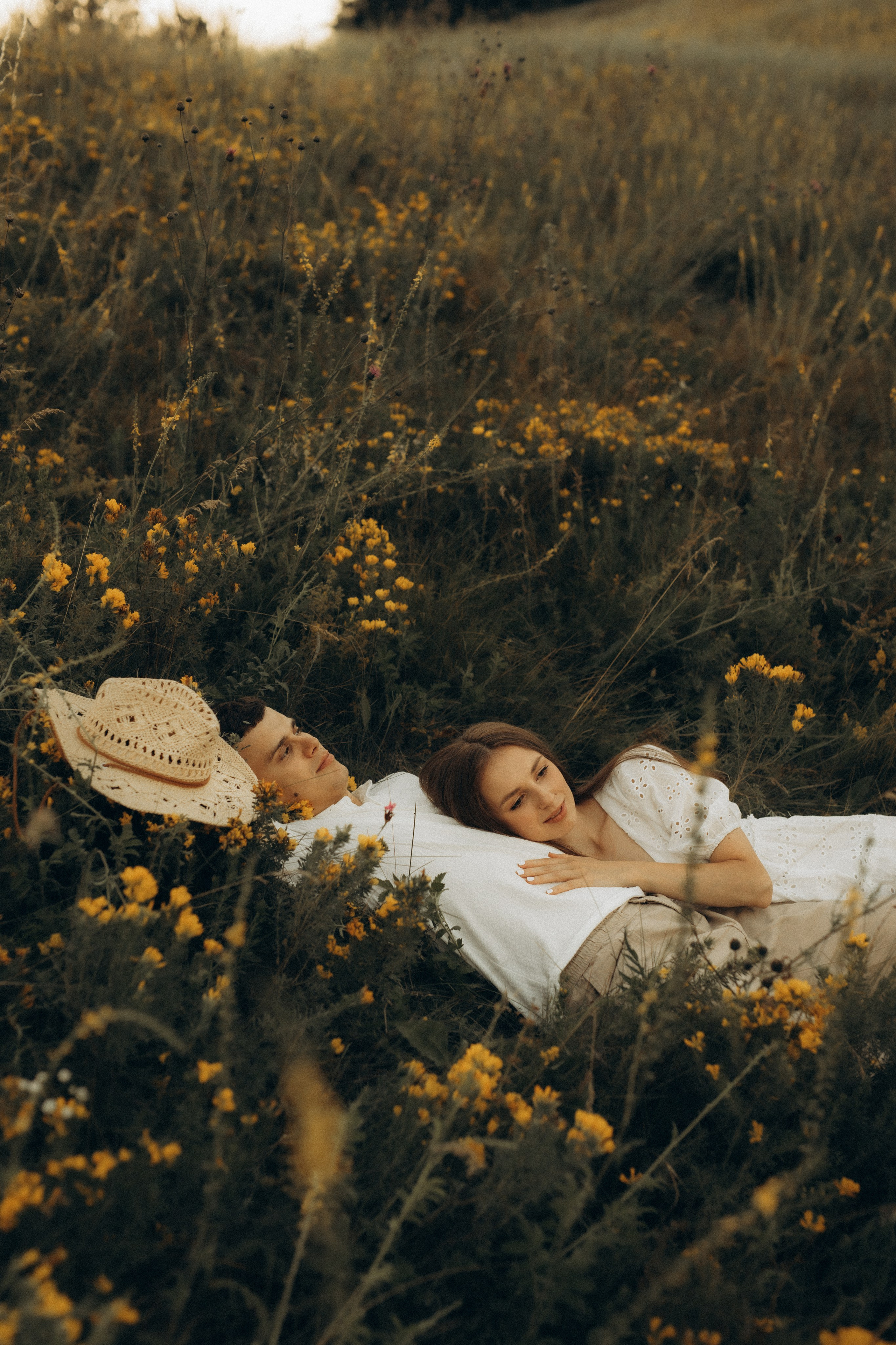 This is happiness — this is us....... Головна