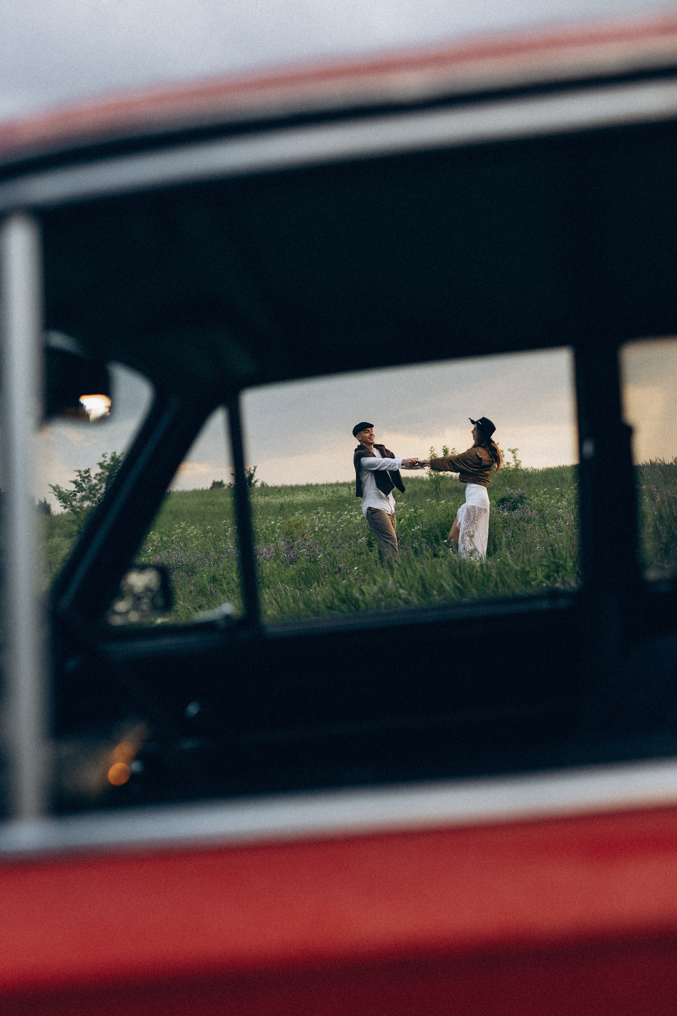 Історія одного дощу. Головна