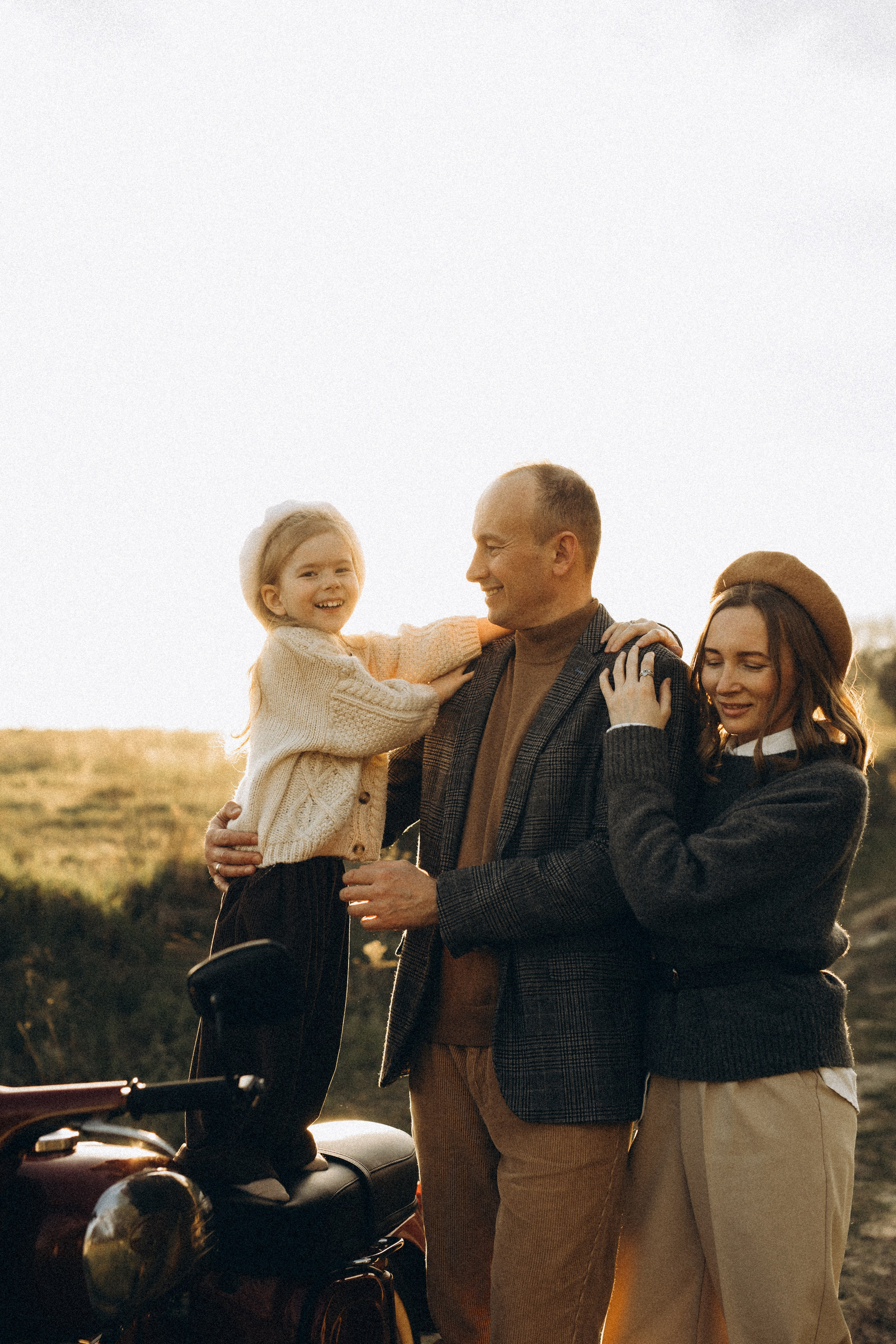 В обіймах щастя. Головна