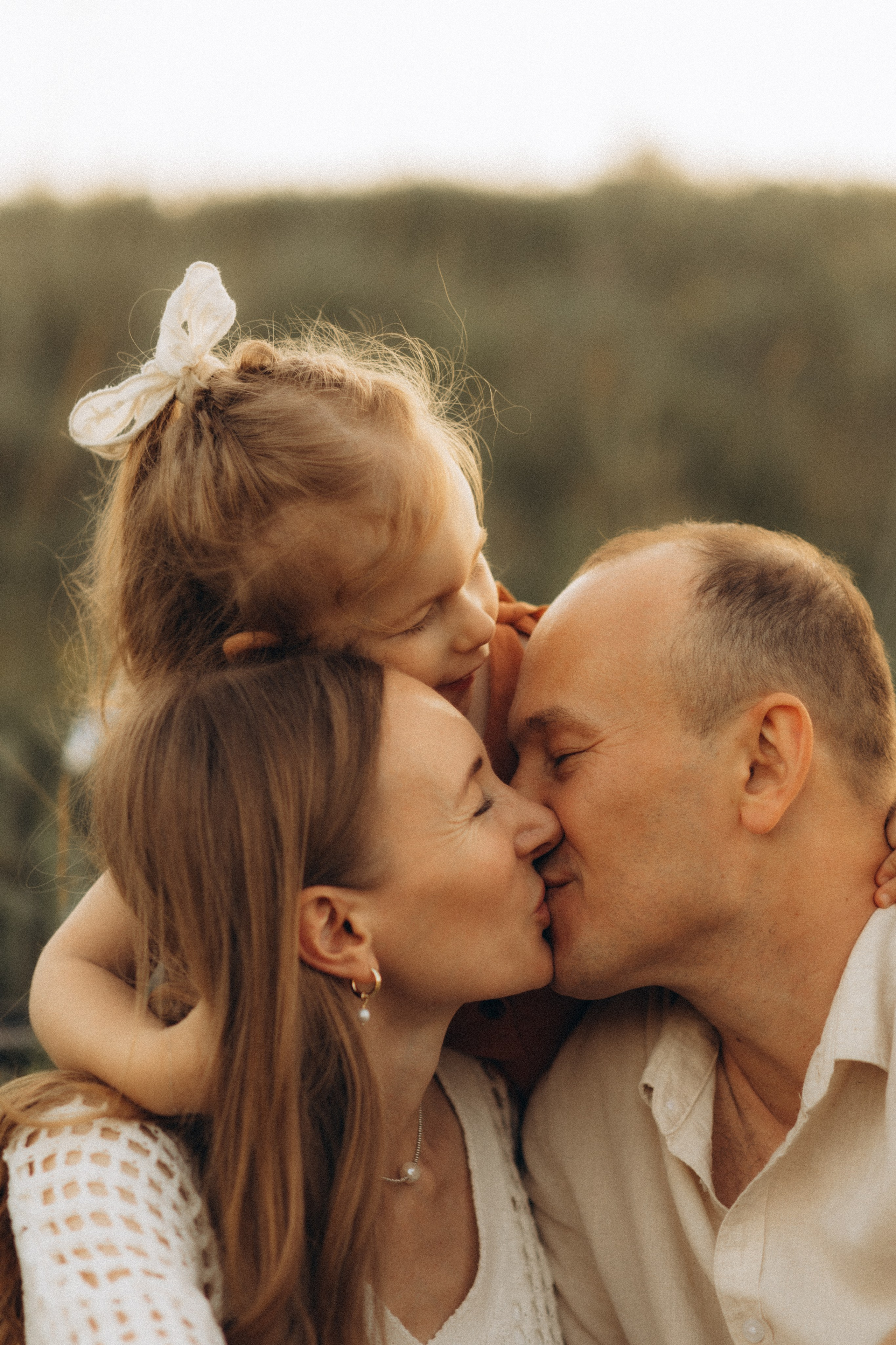 Stories of summer family days. Головна