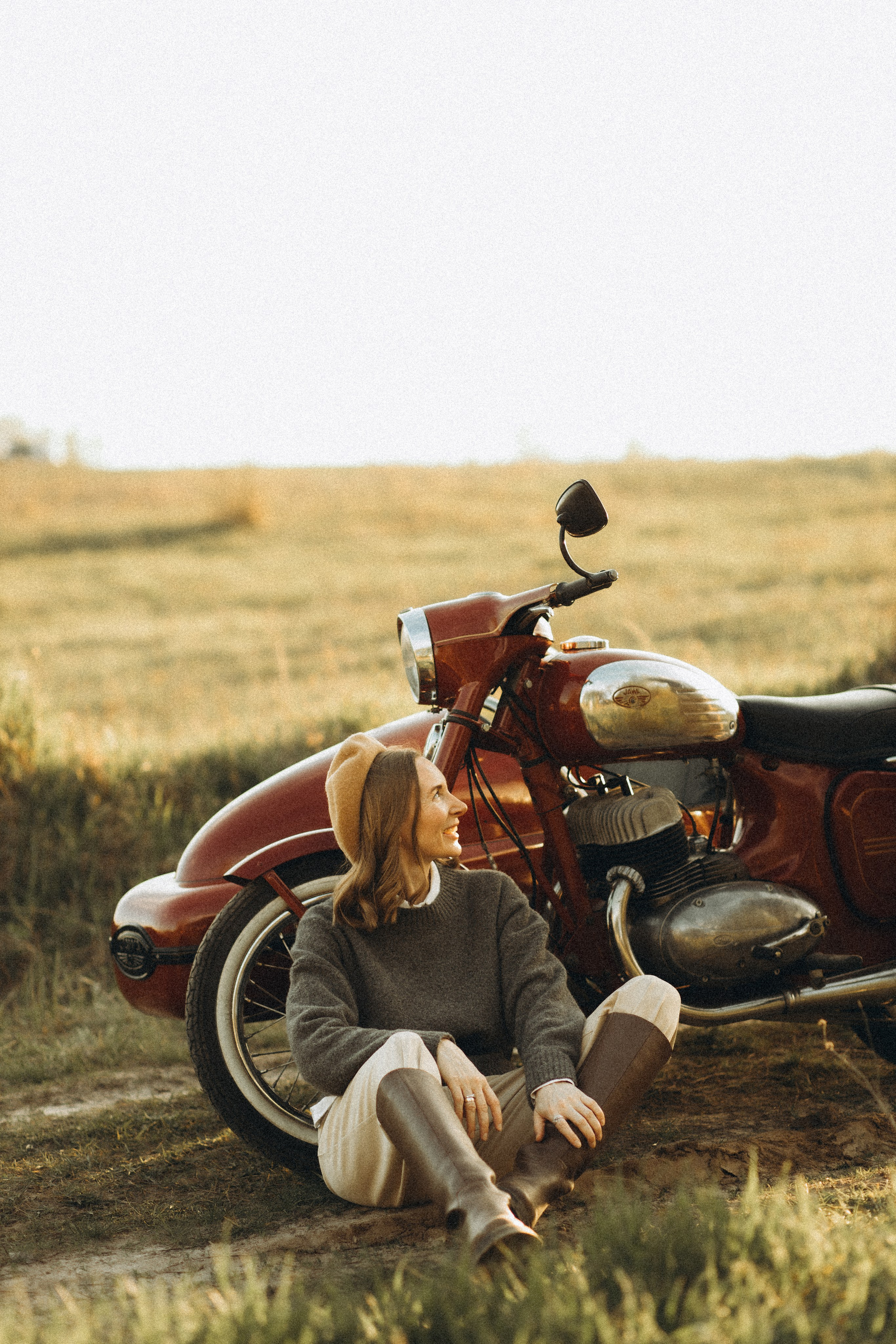 В обіймах щастя. Головна