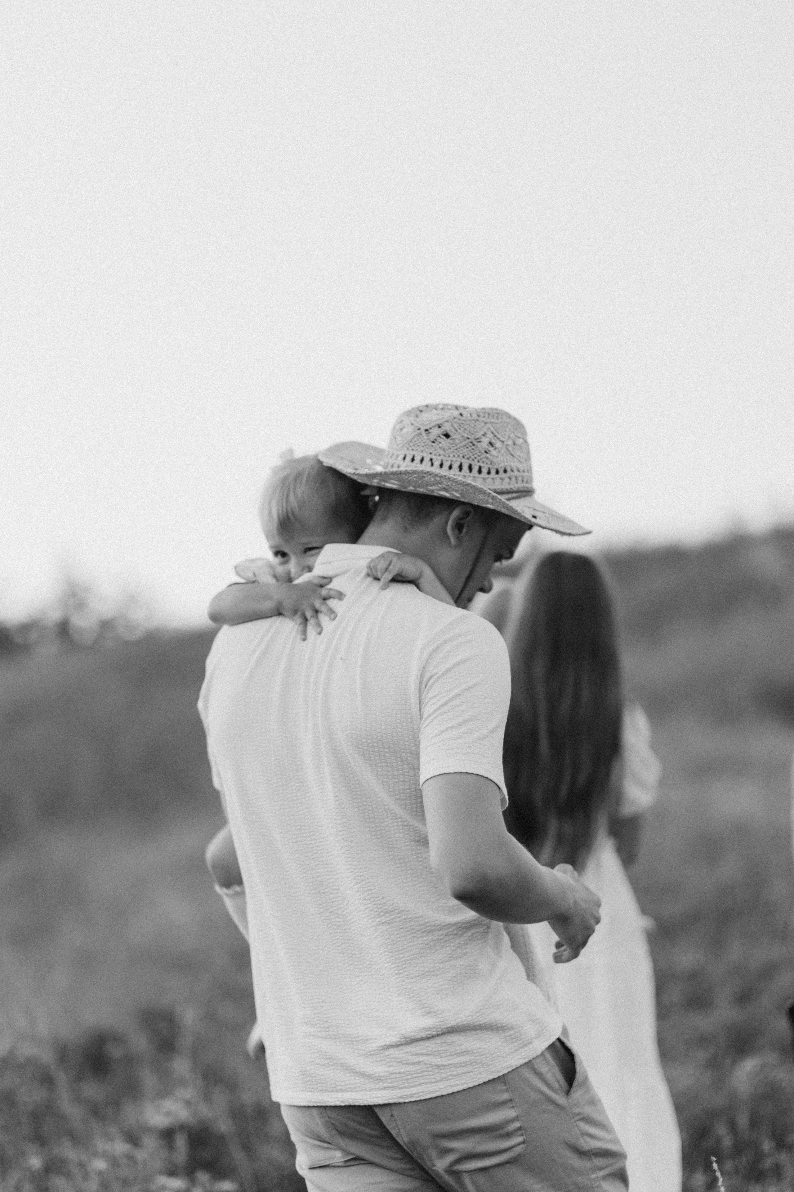 This is happiness — this is us....... Головна