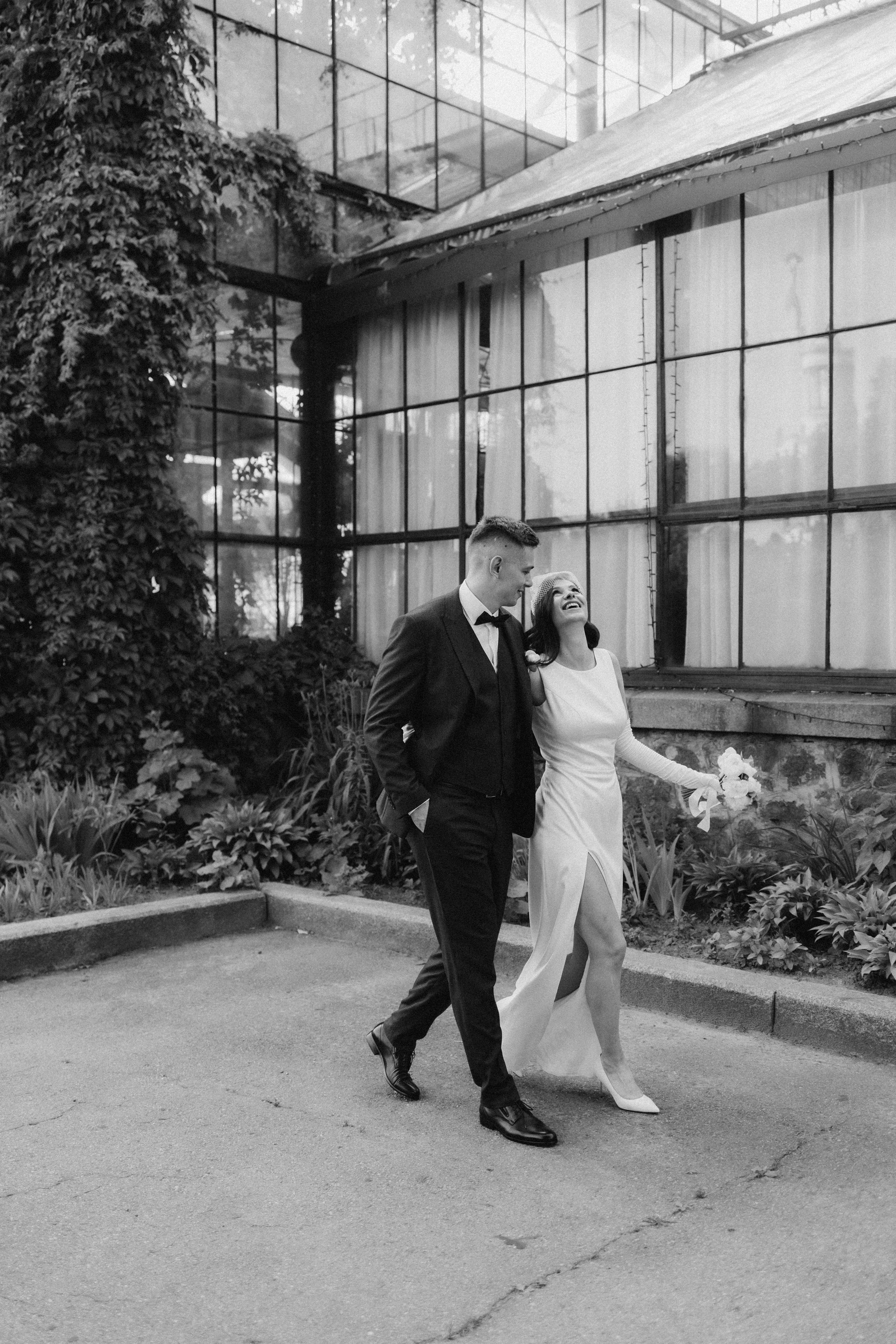 LOVE. Головна