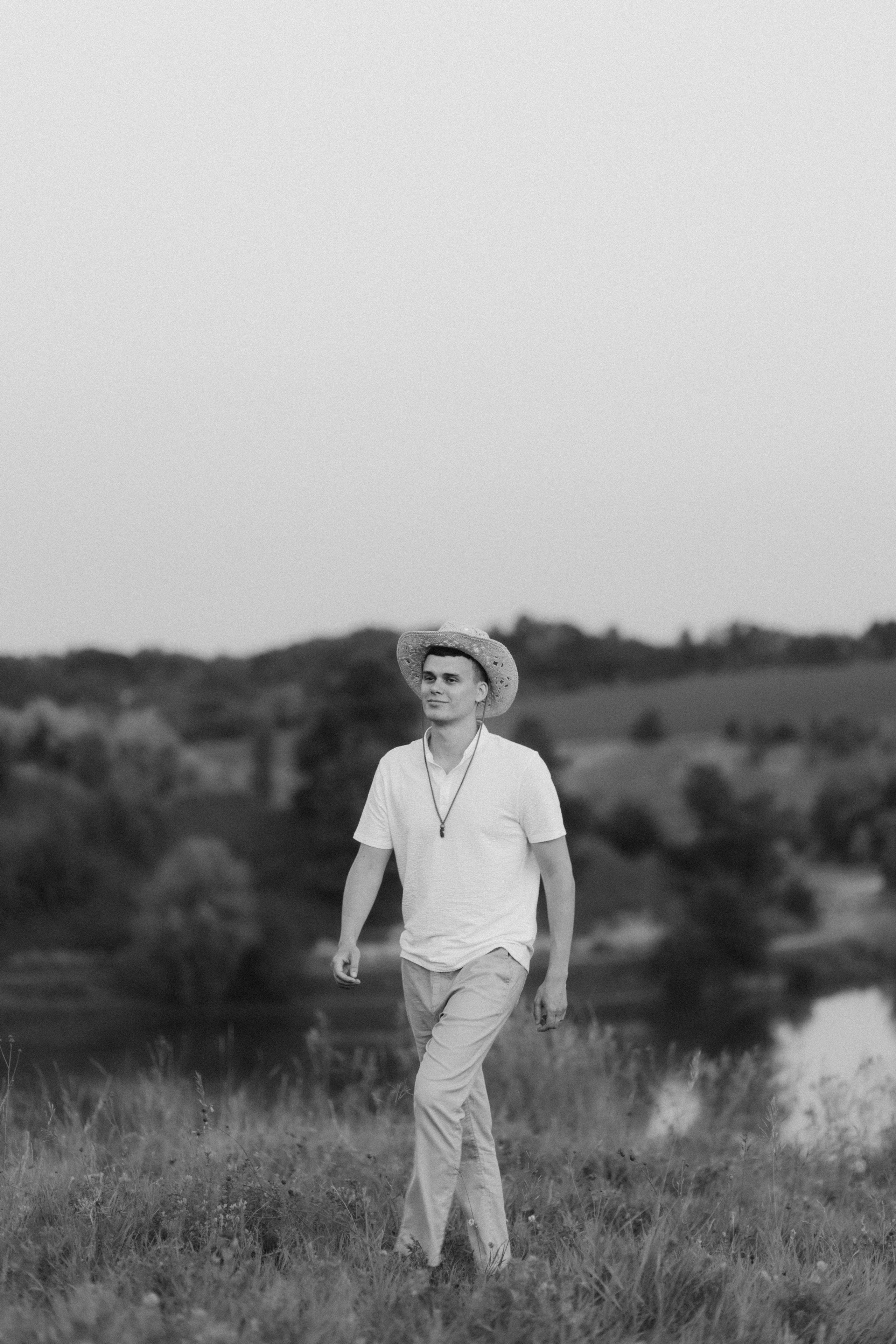 This is happiness — this is us....... Головна