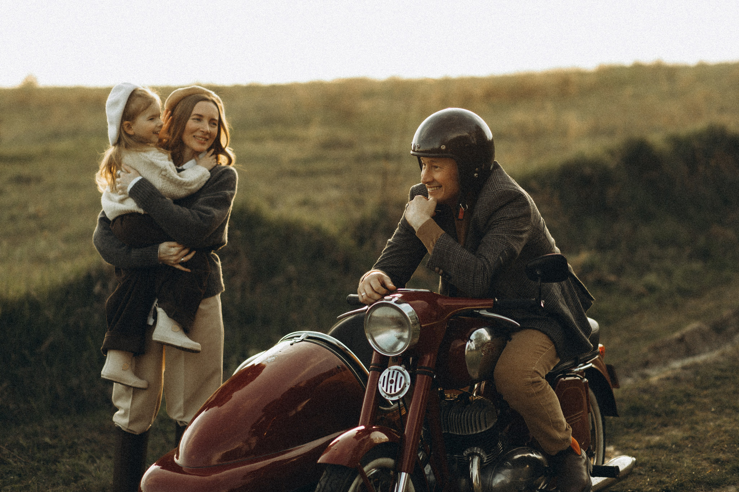 В обіймах щастя. Головна