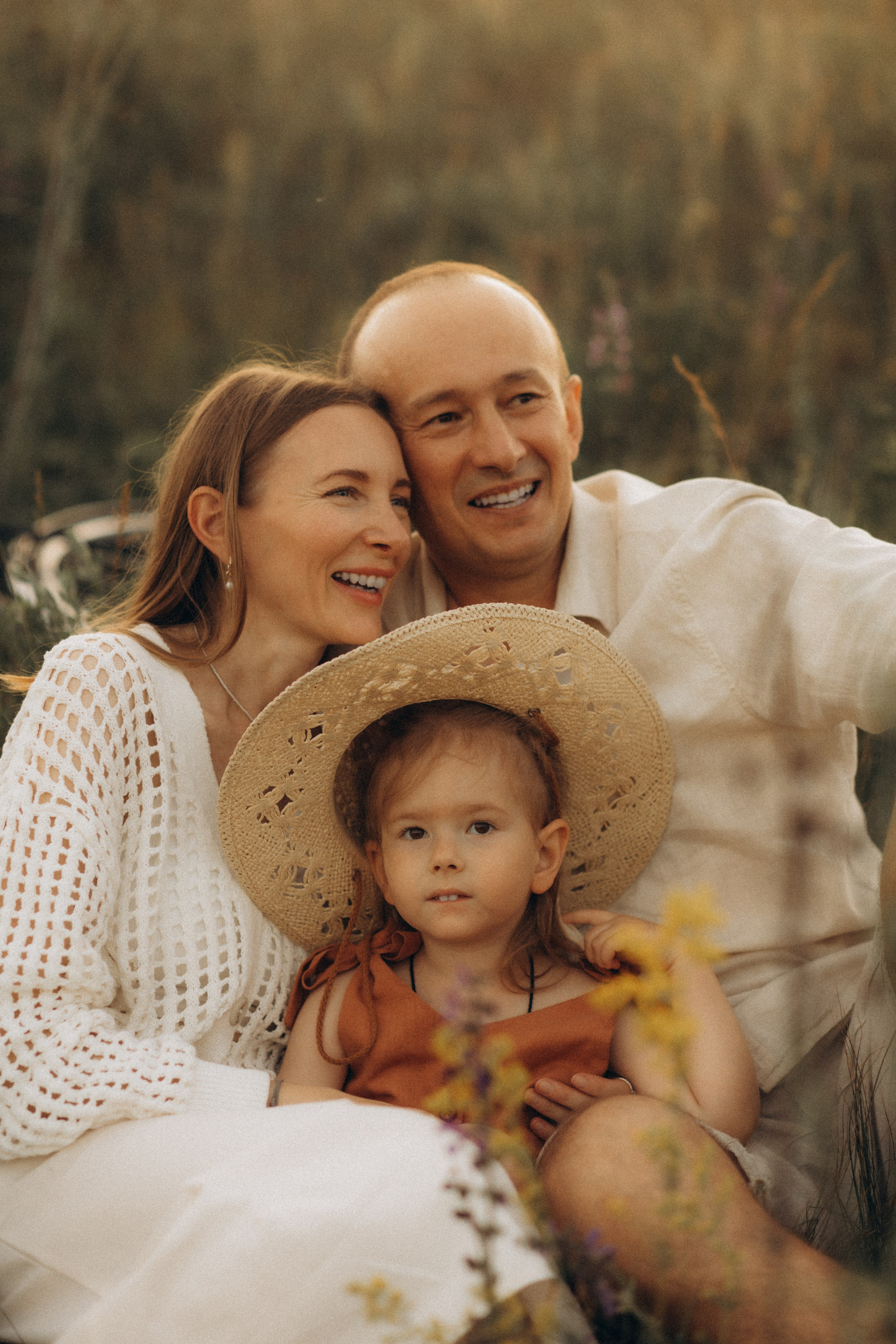 Stories of summer family days. Головна