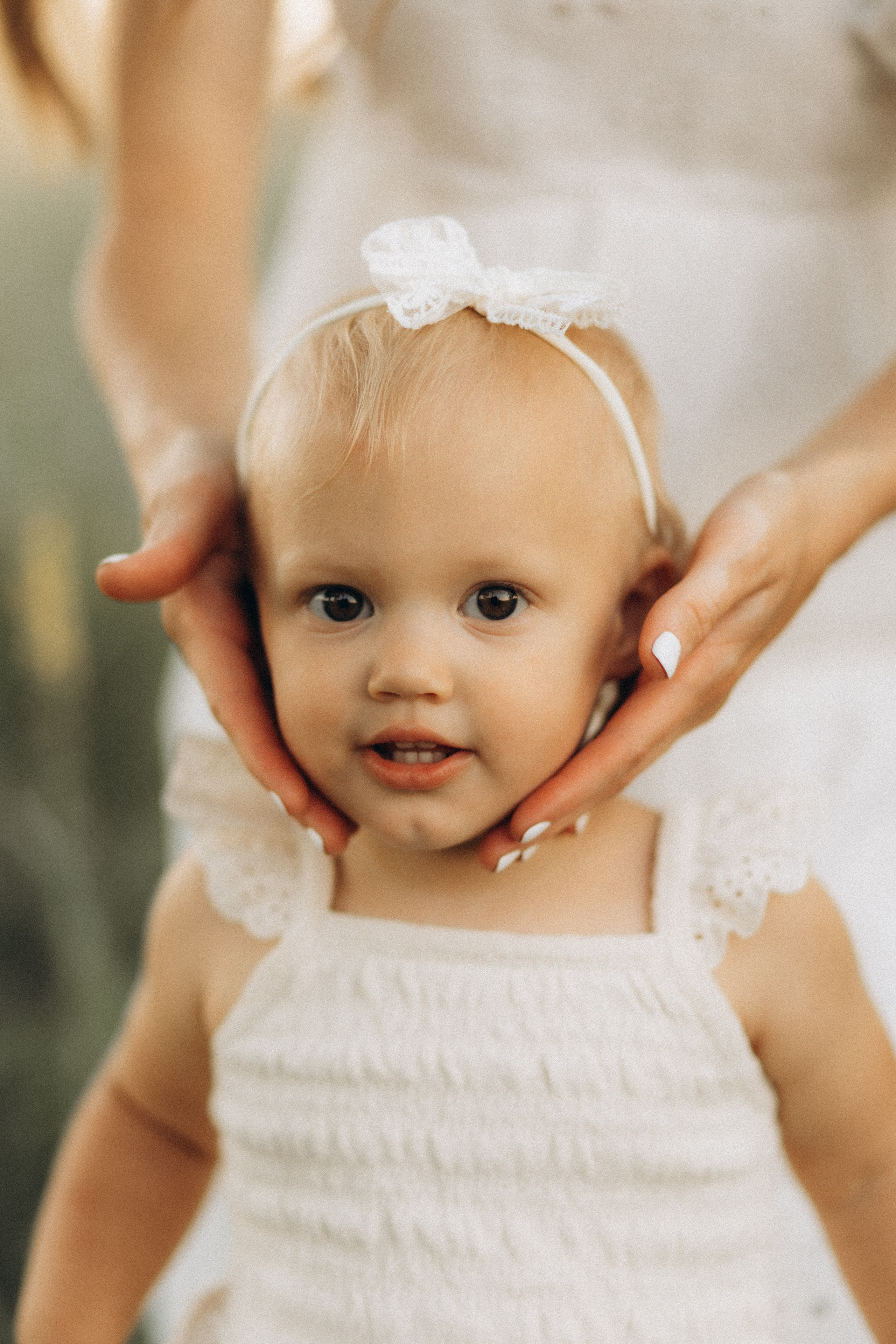 This is happiness — this is us....... Головна