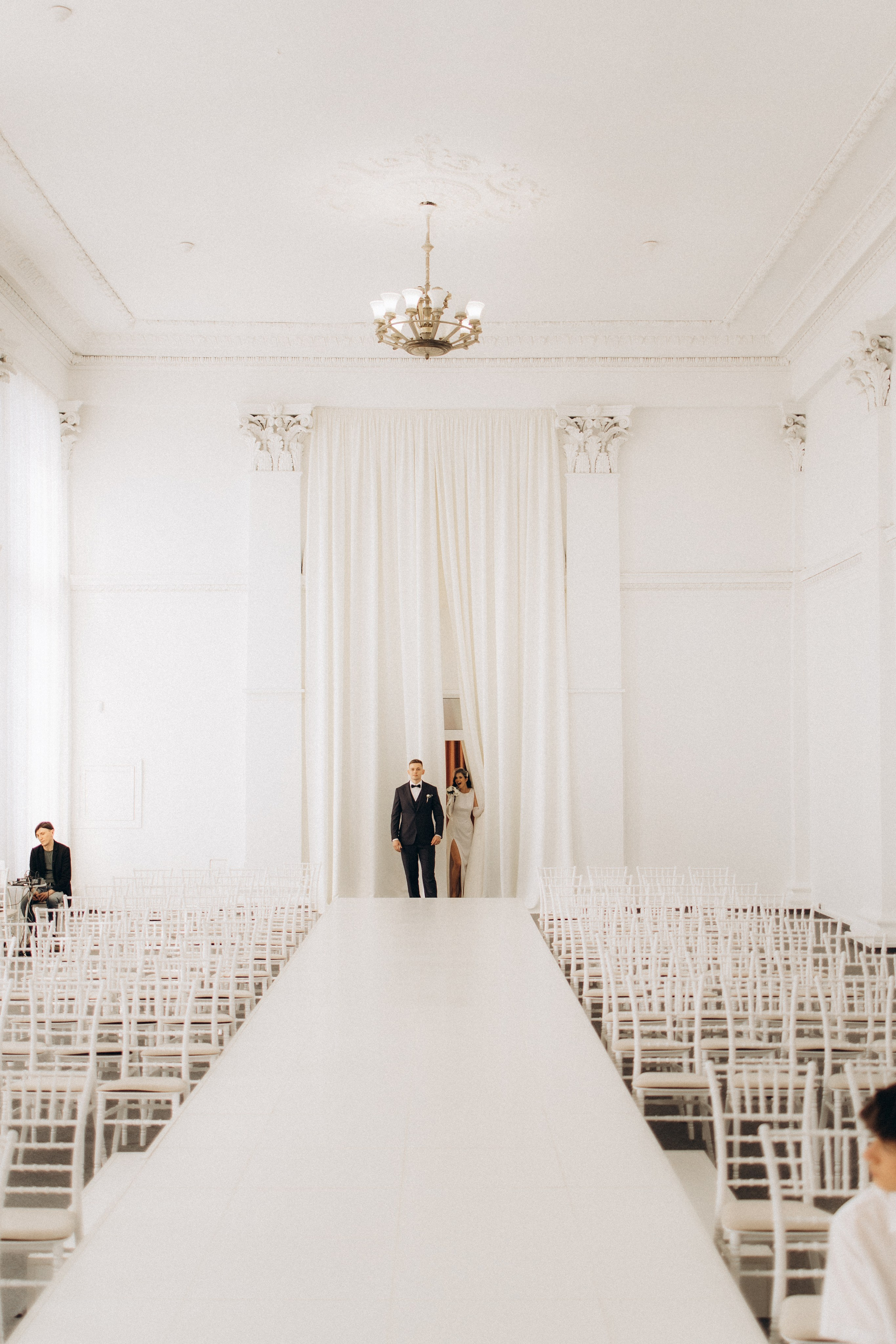 LOVE. Головна