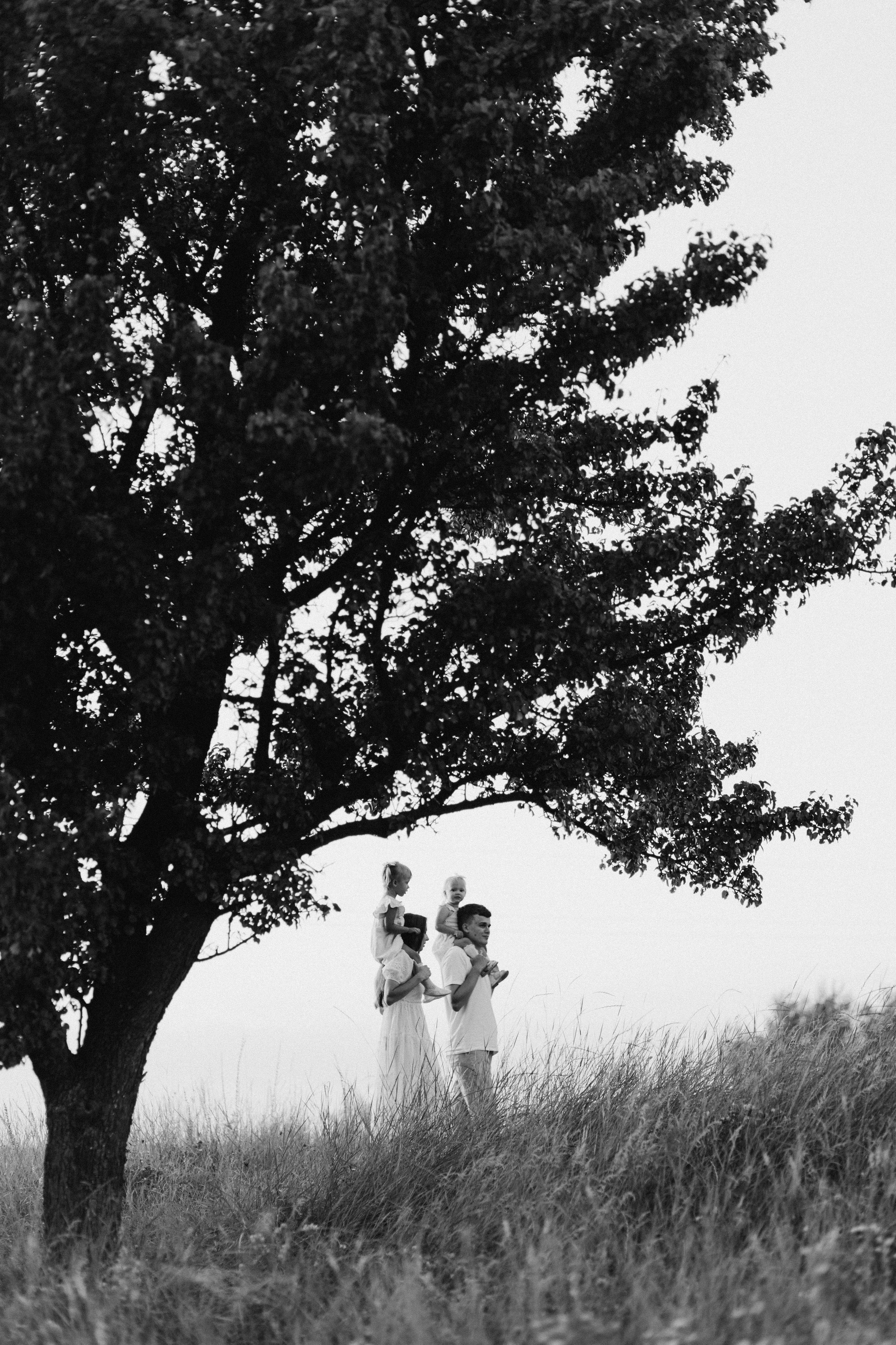 This is happiness — this is us....... Головна