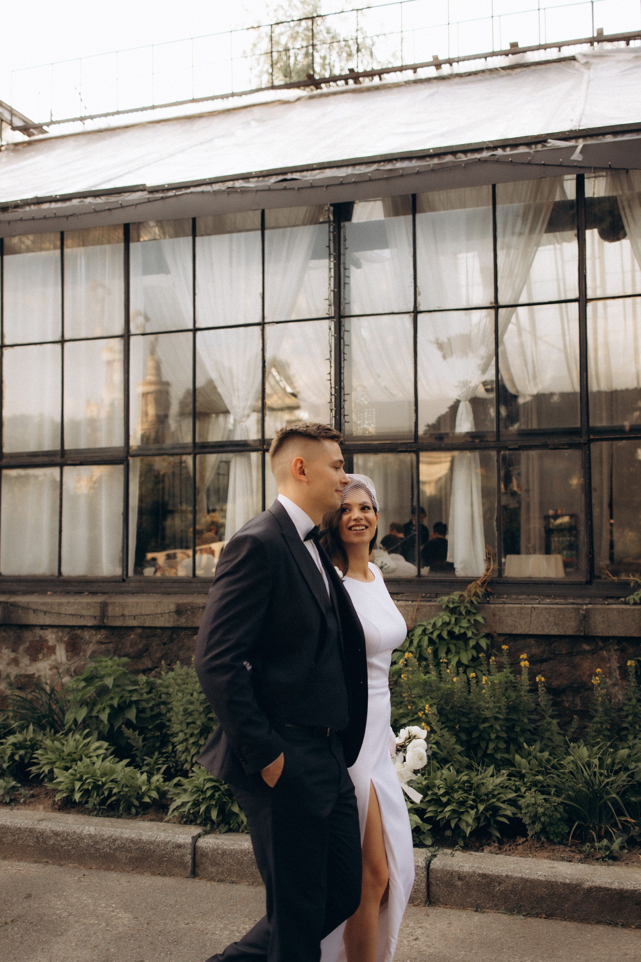 LOVE. Головна