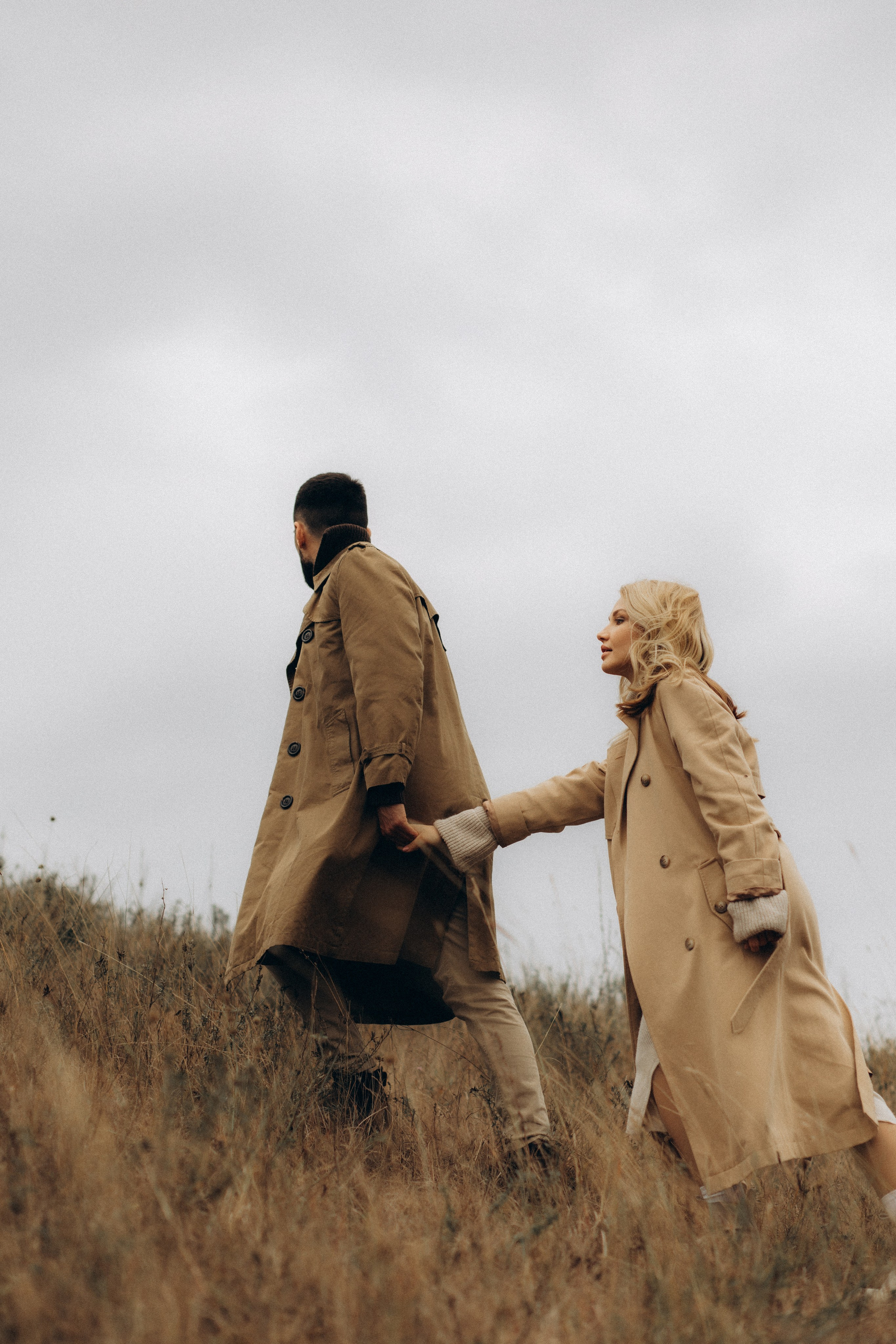 Щасливі люди. Головна