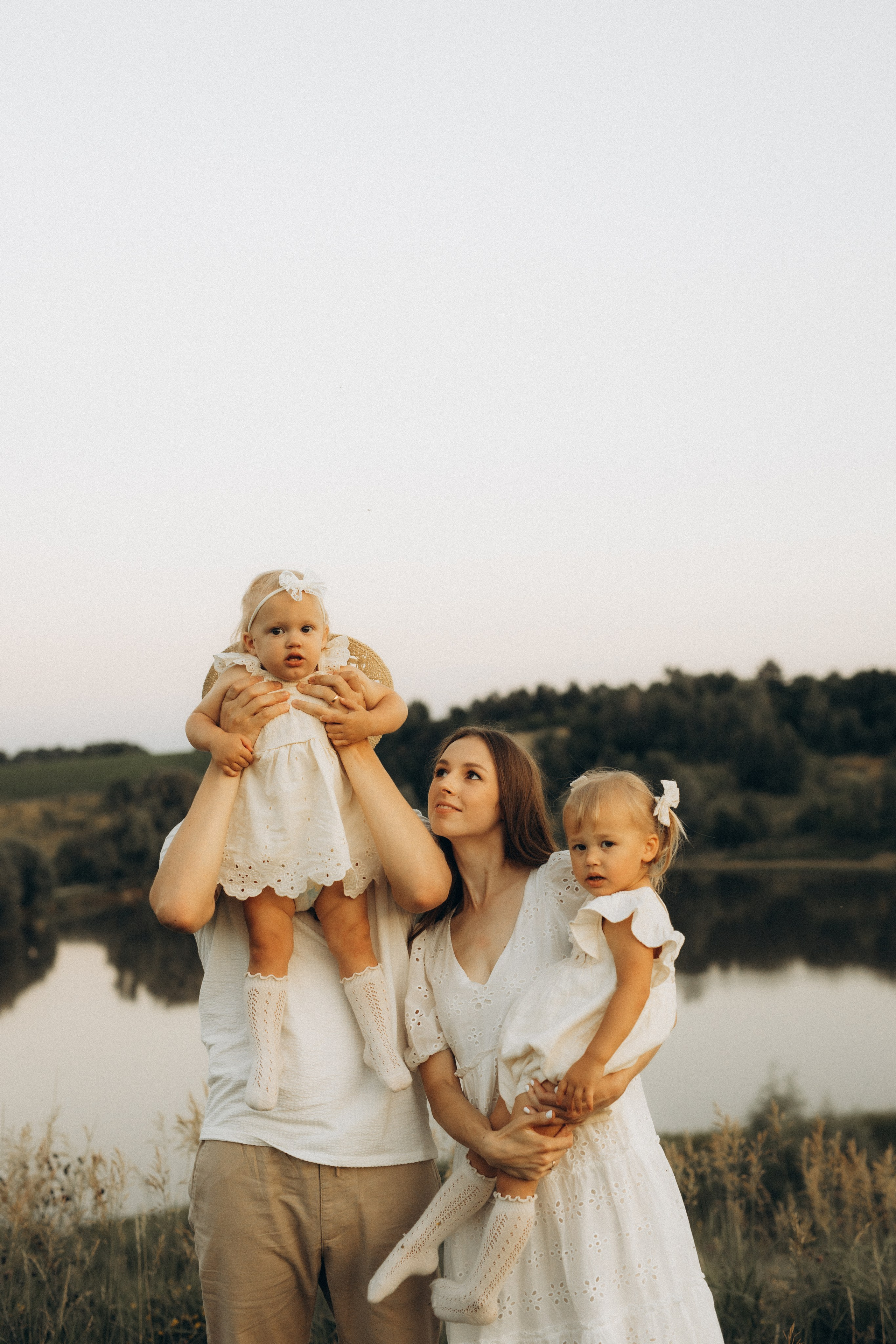 This is happiness — this is us....... Головна