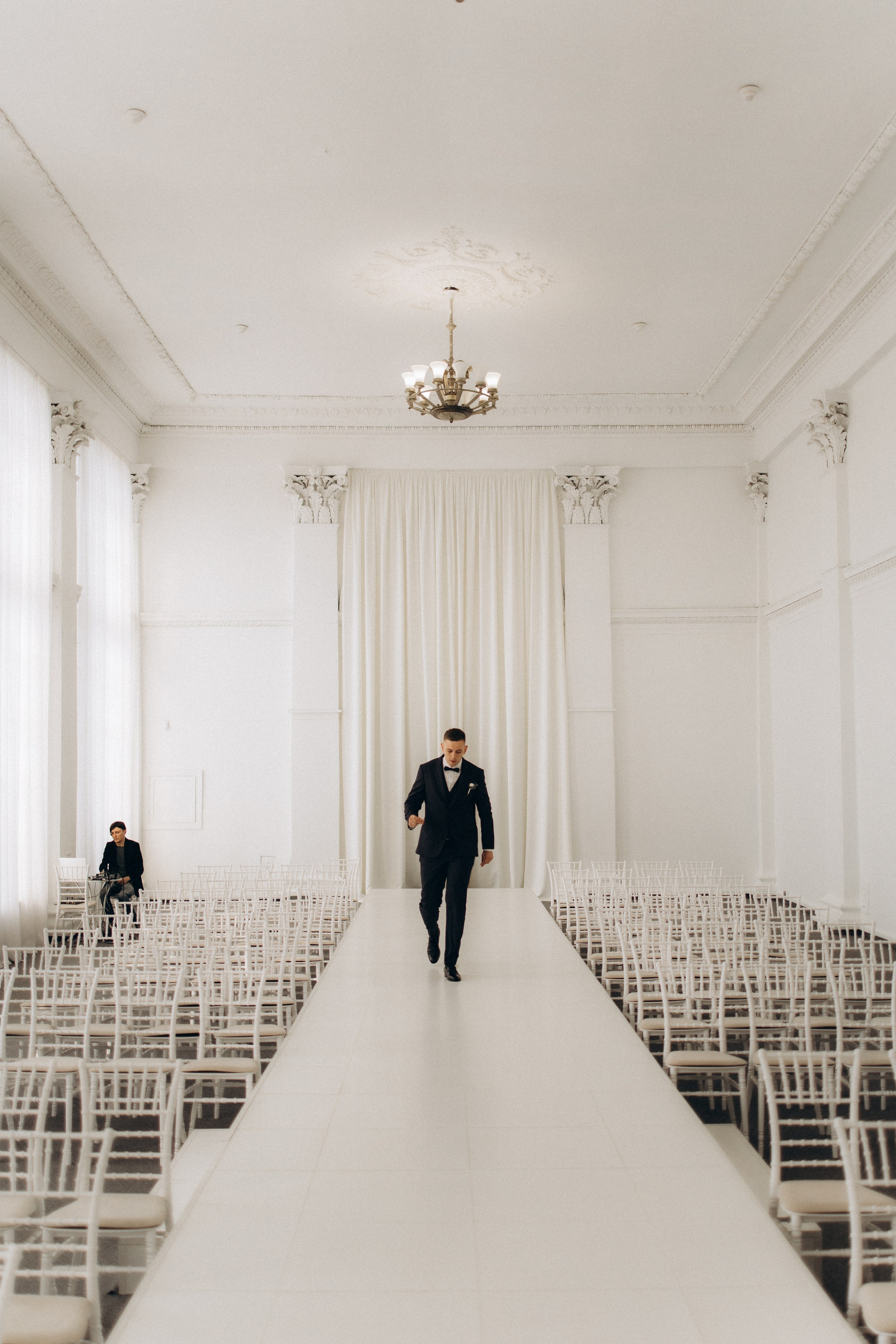 LOVE. Головна