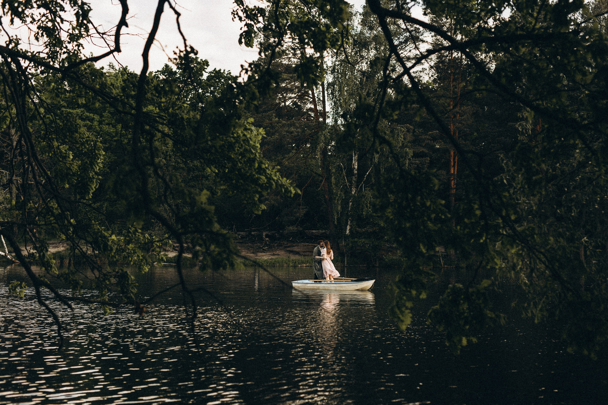 Малень історія — великого кохання. Головна