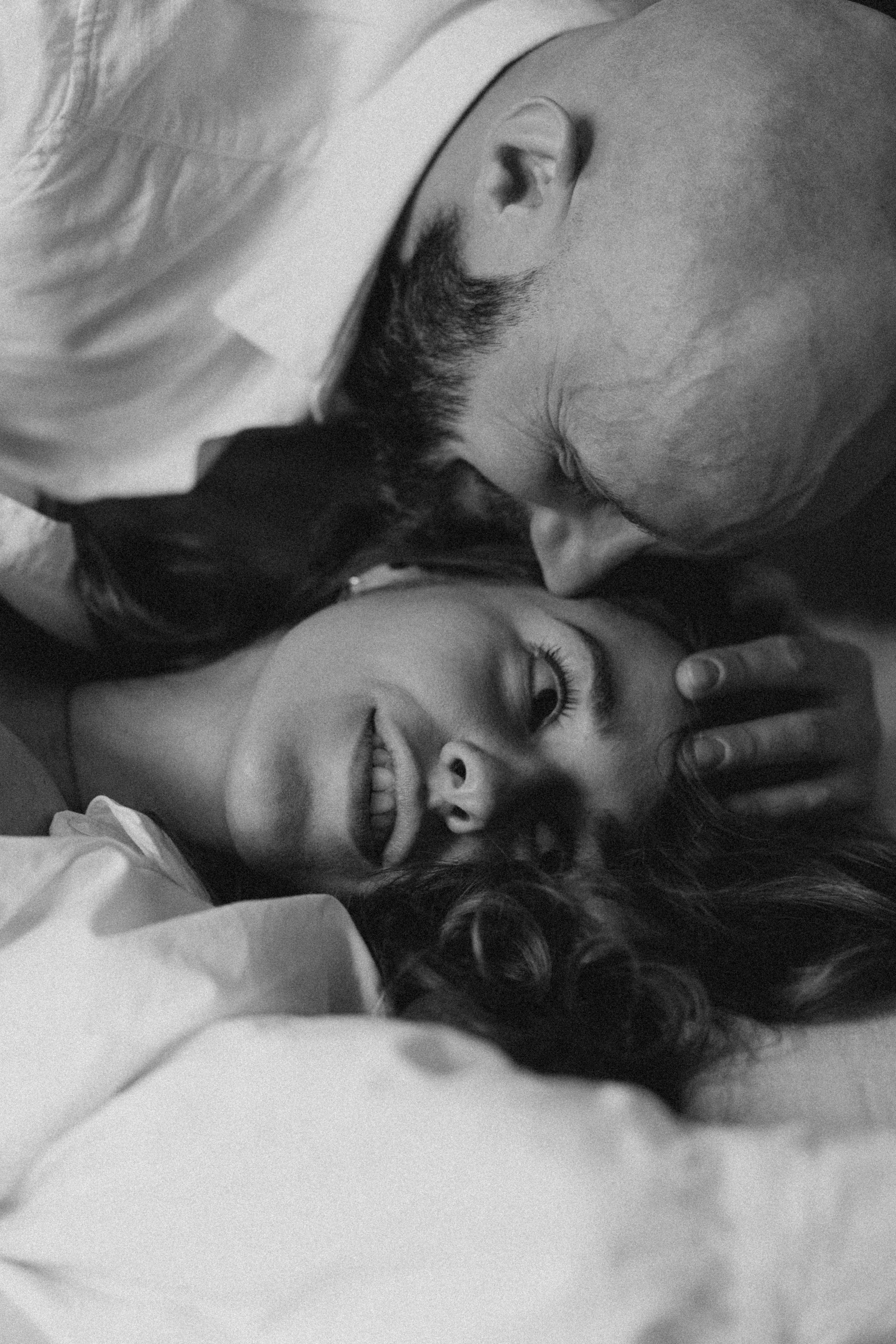 Щасливі люди. Головна