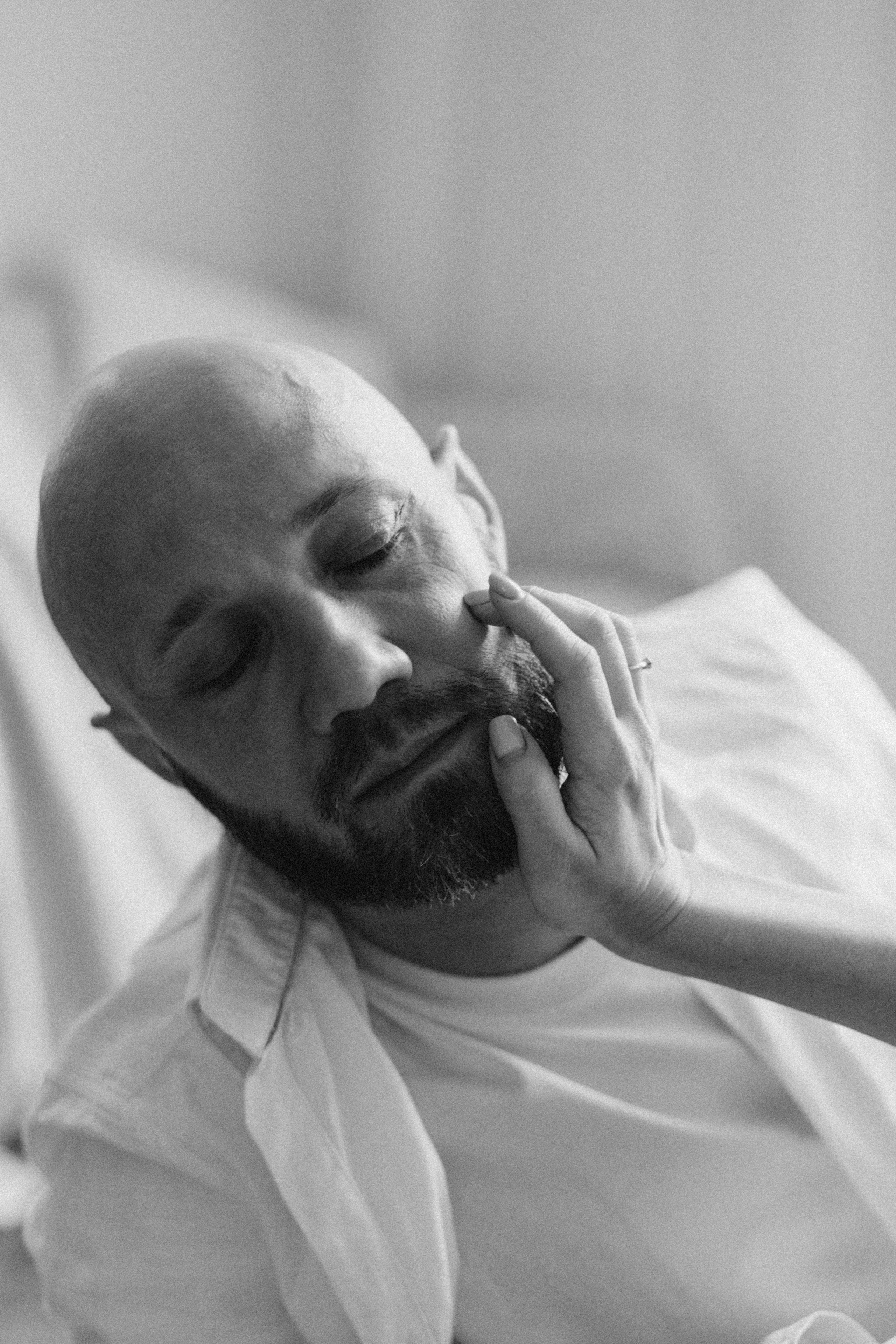 Щасливі люди. Головна