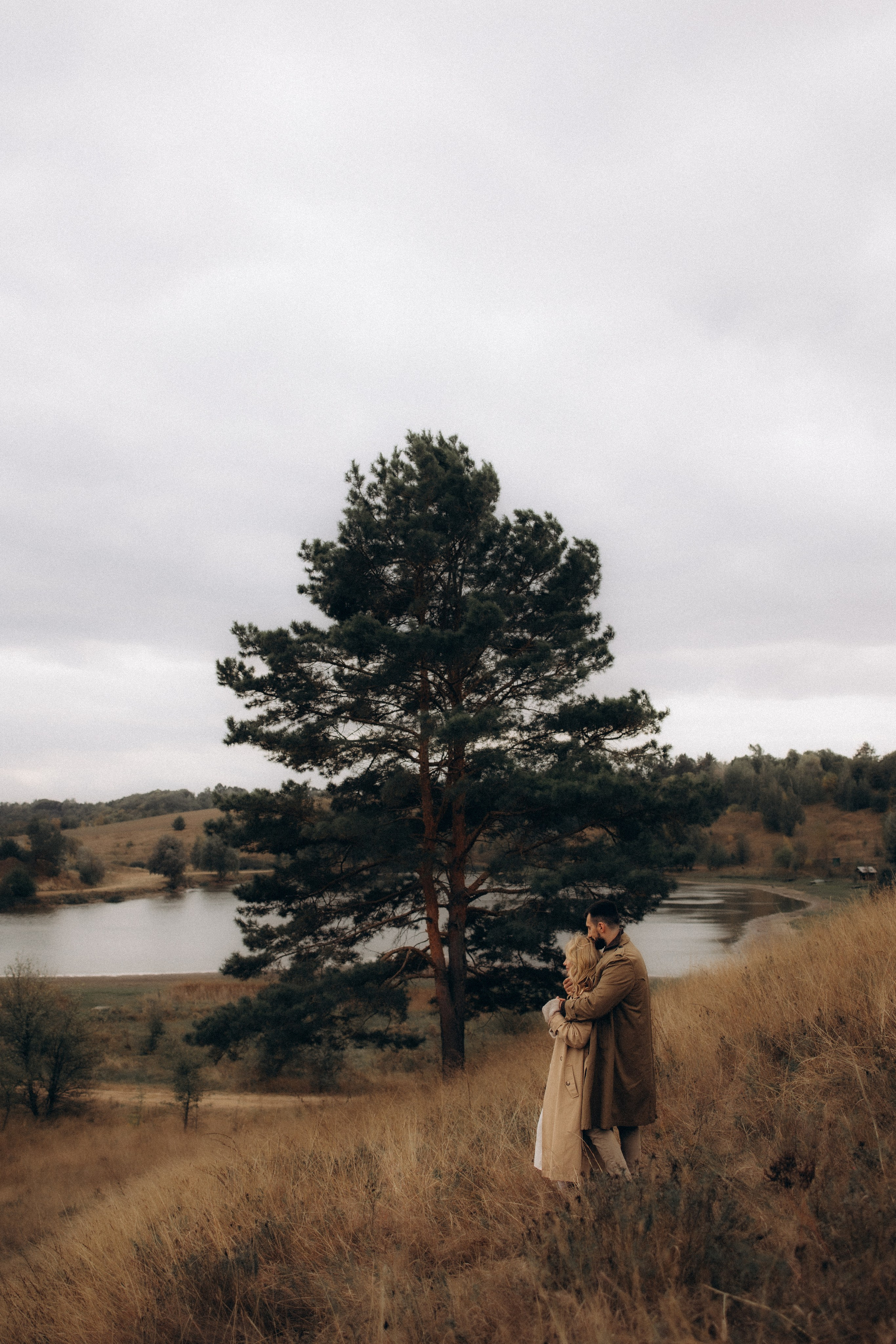 Щасливі люди. Головна