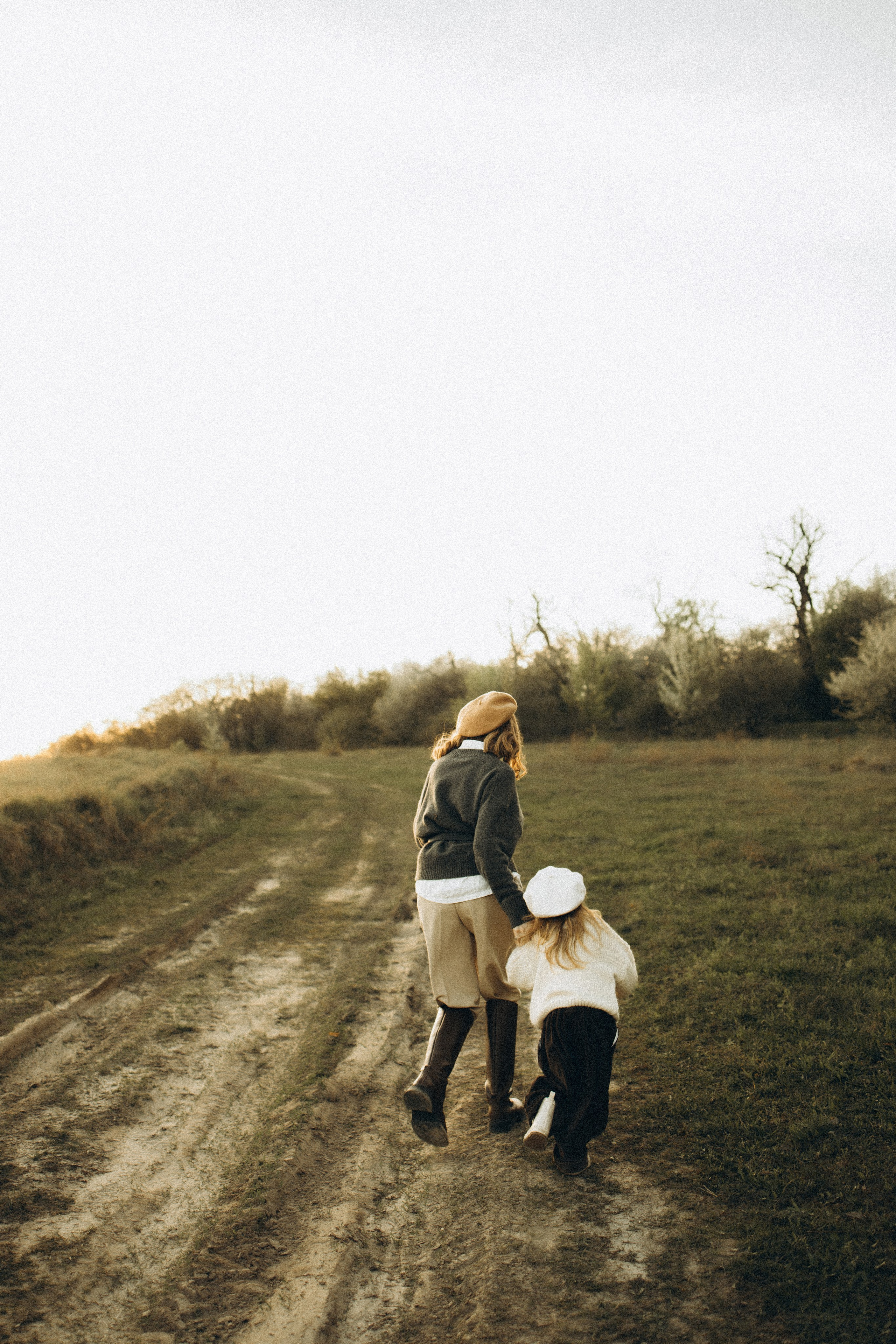 В обіймах щастя. Головна