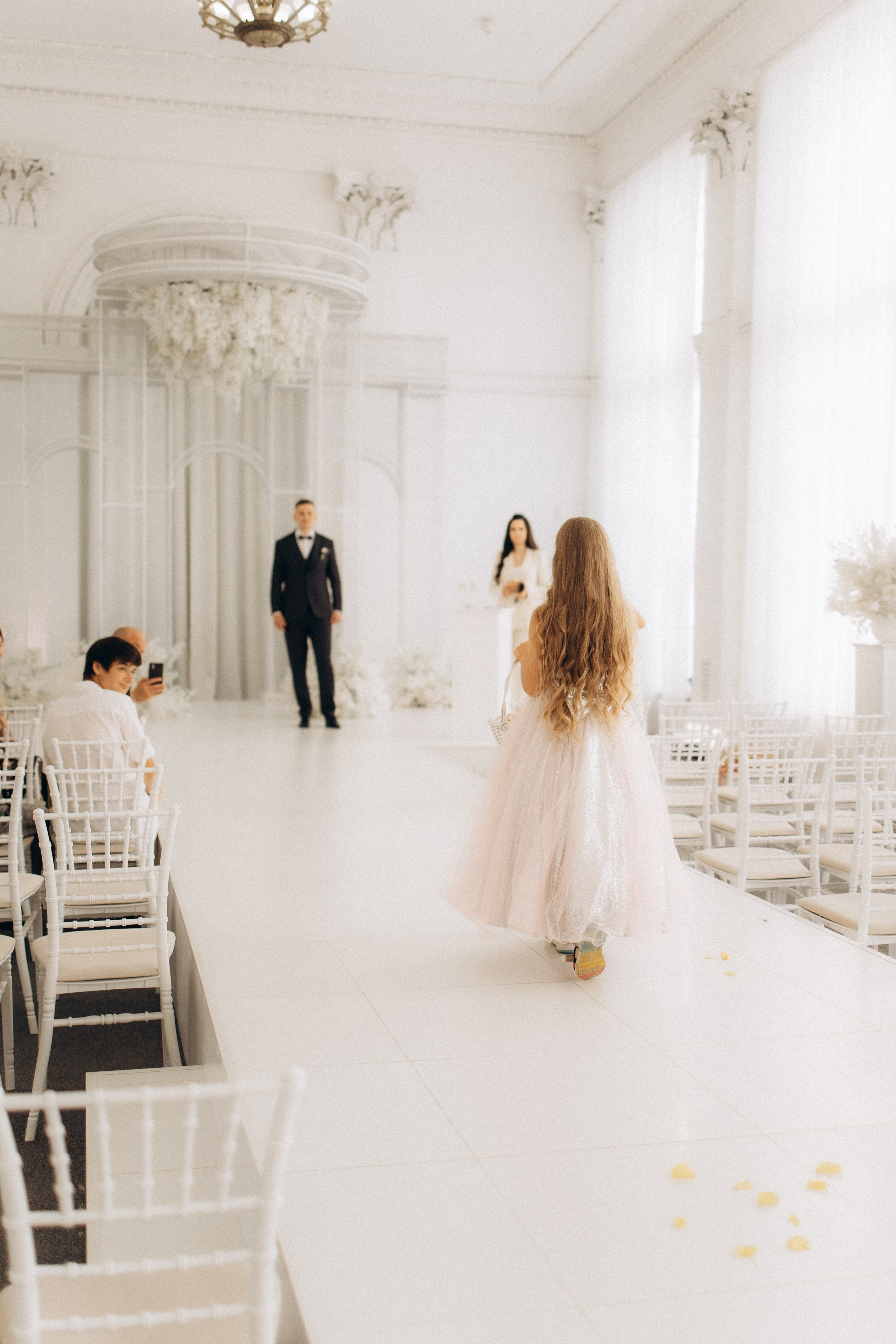 LOVE. Головна