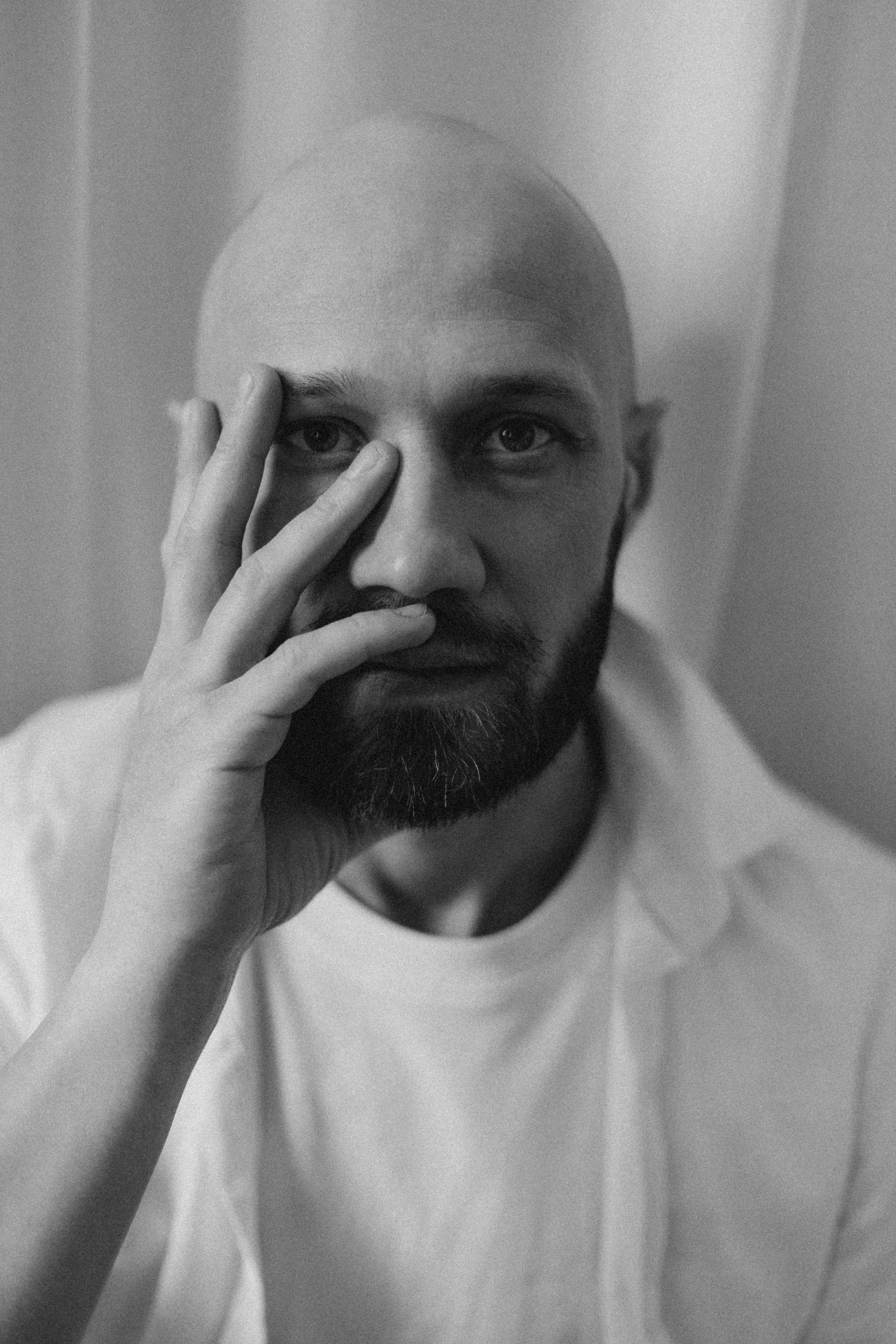 Щасливі люди. Головна