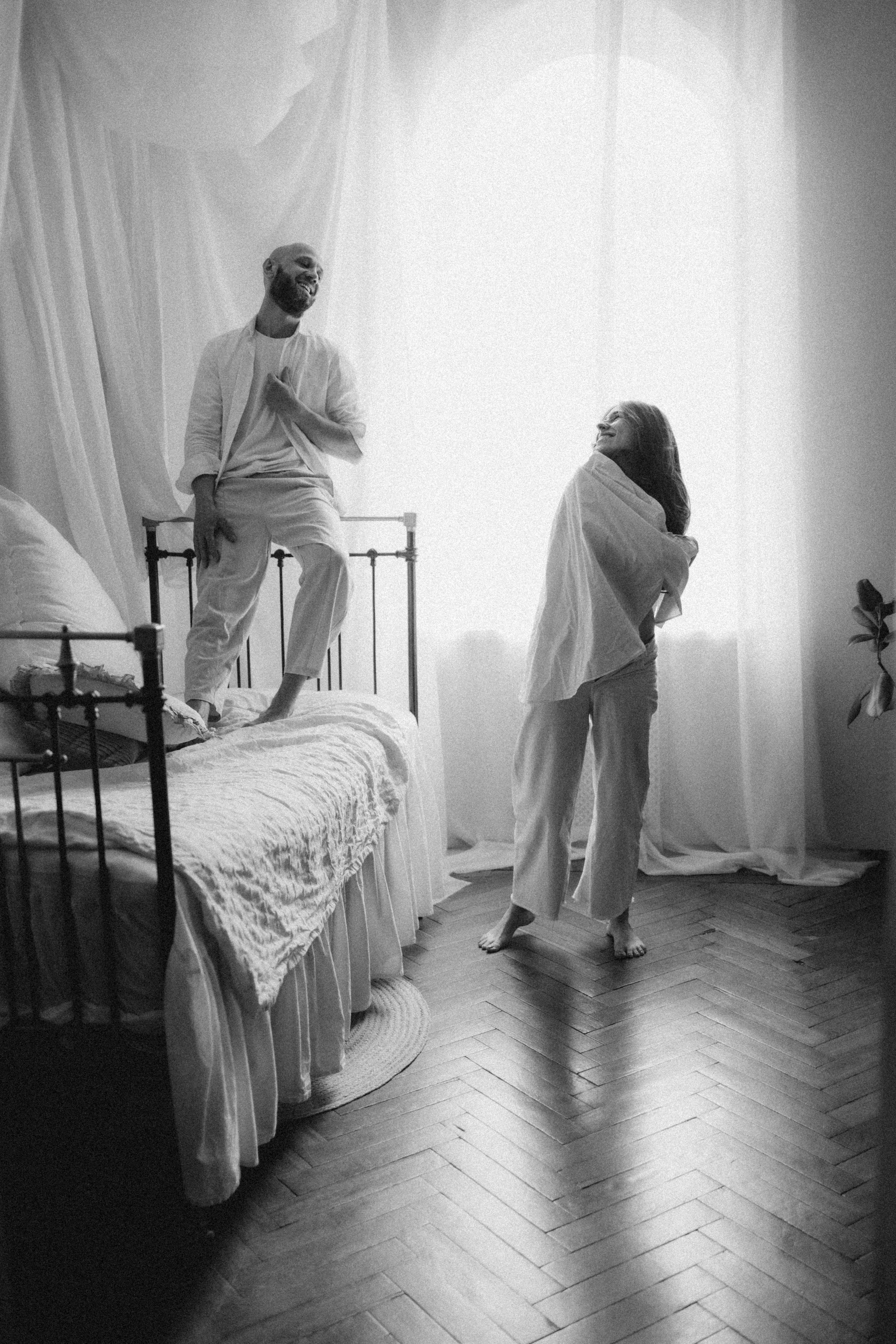 Щасливі люди. Головна