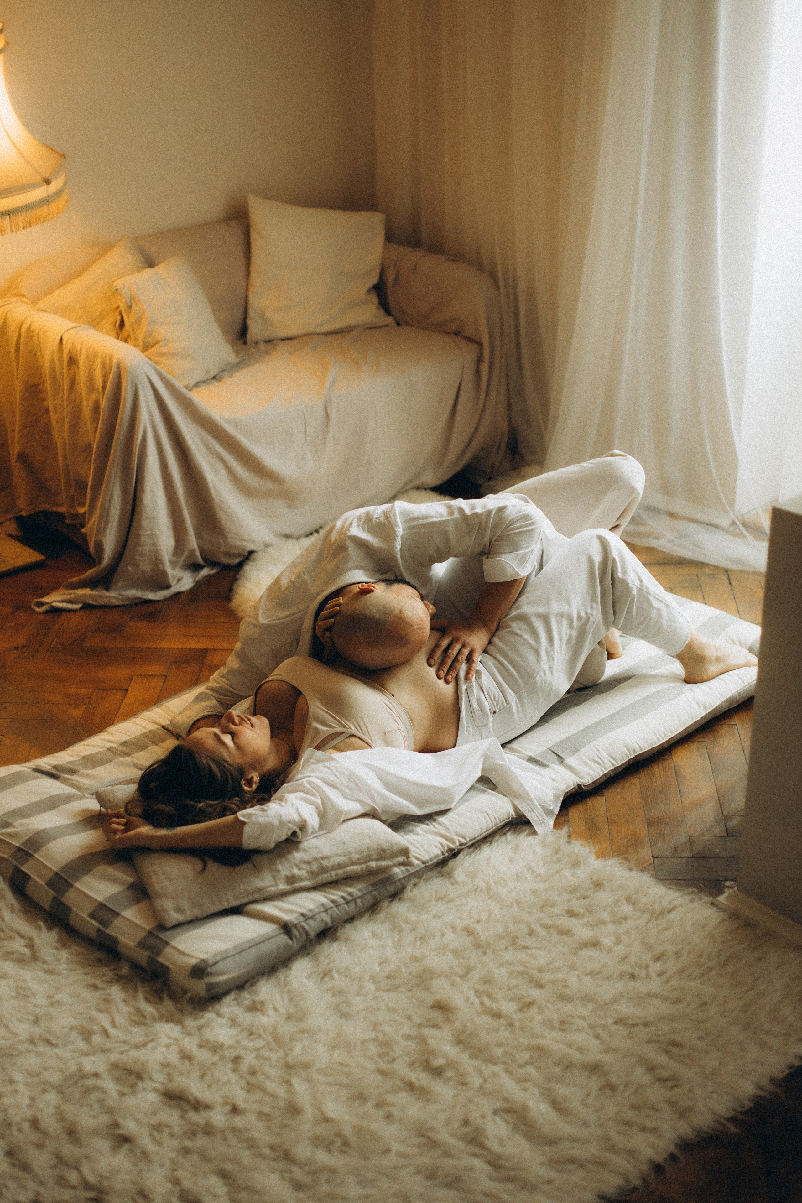 Щасливі люди. Головна