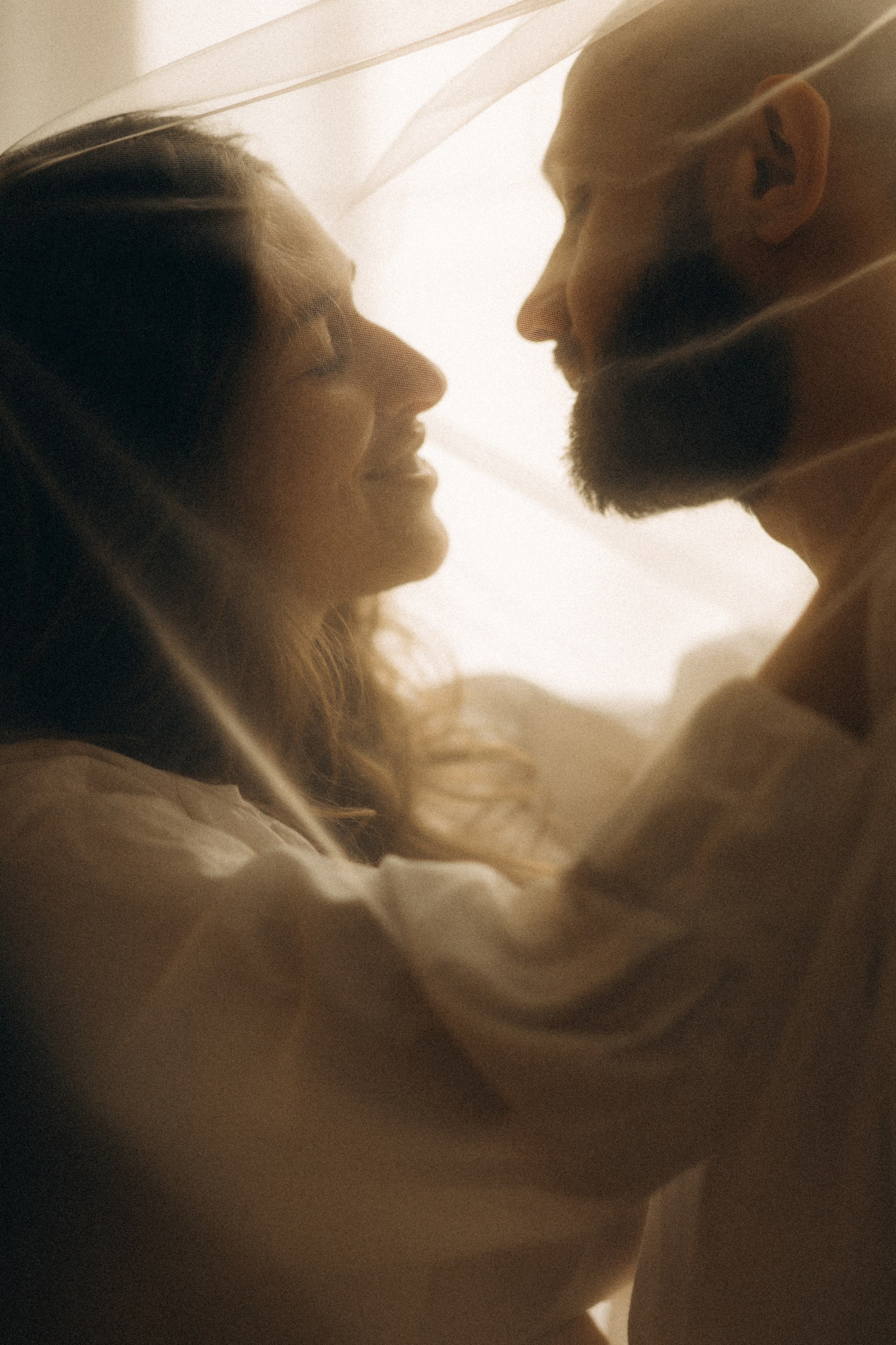 Щасливі люди. Головна