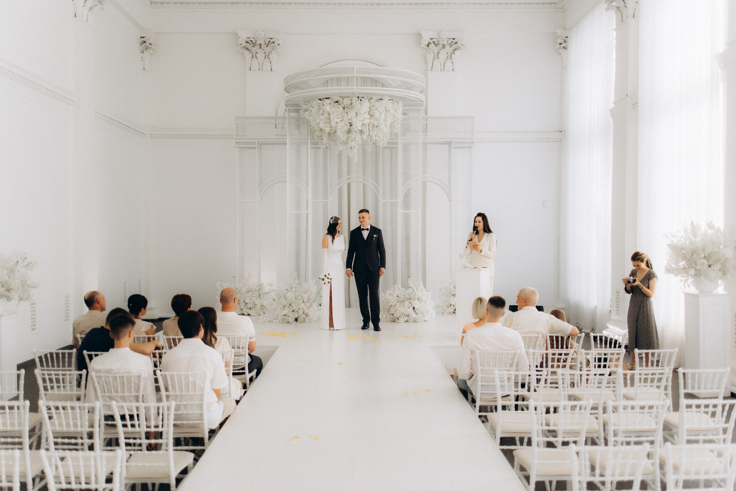 LOVE. Головна