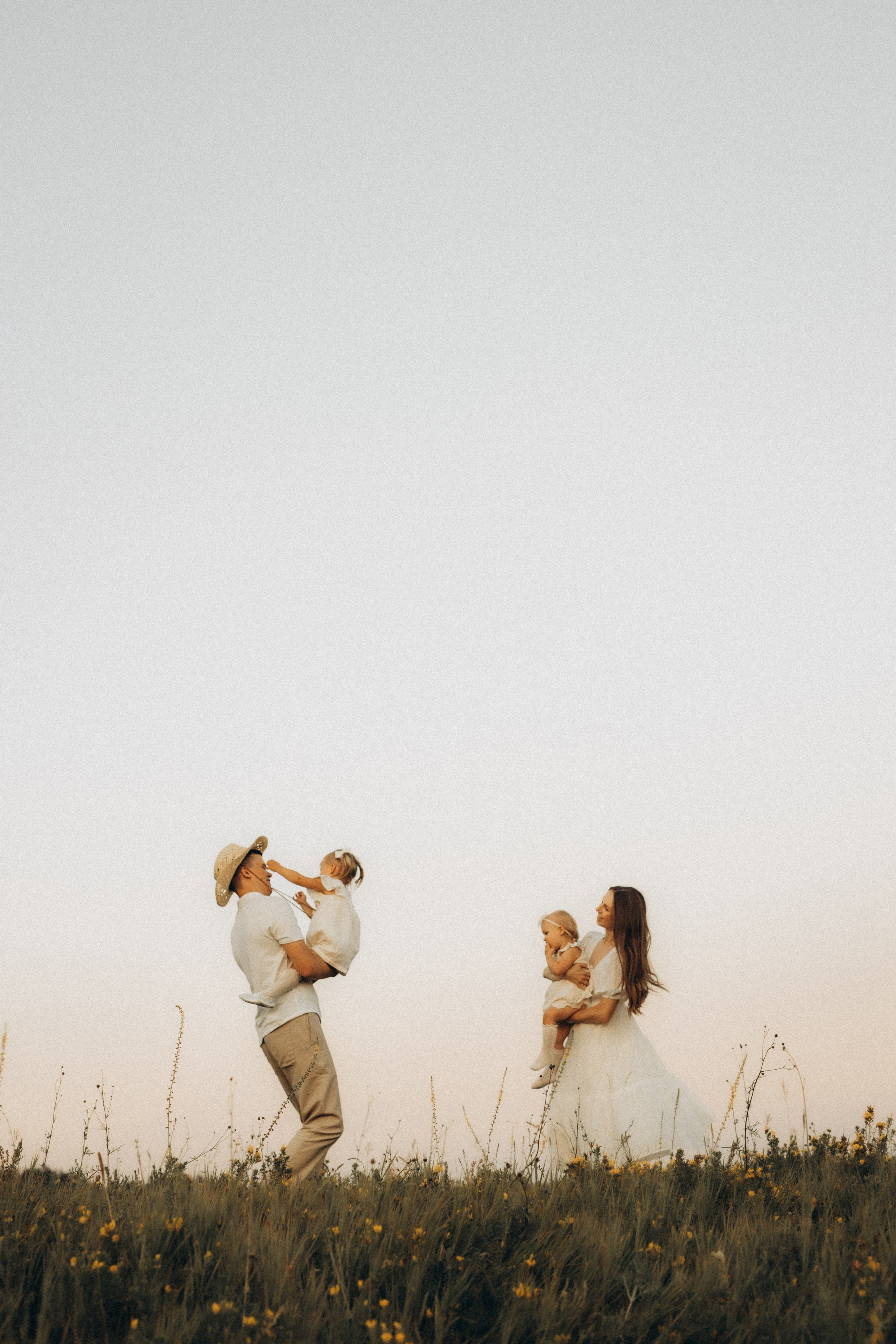 This is happiness — this is us....... Головна