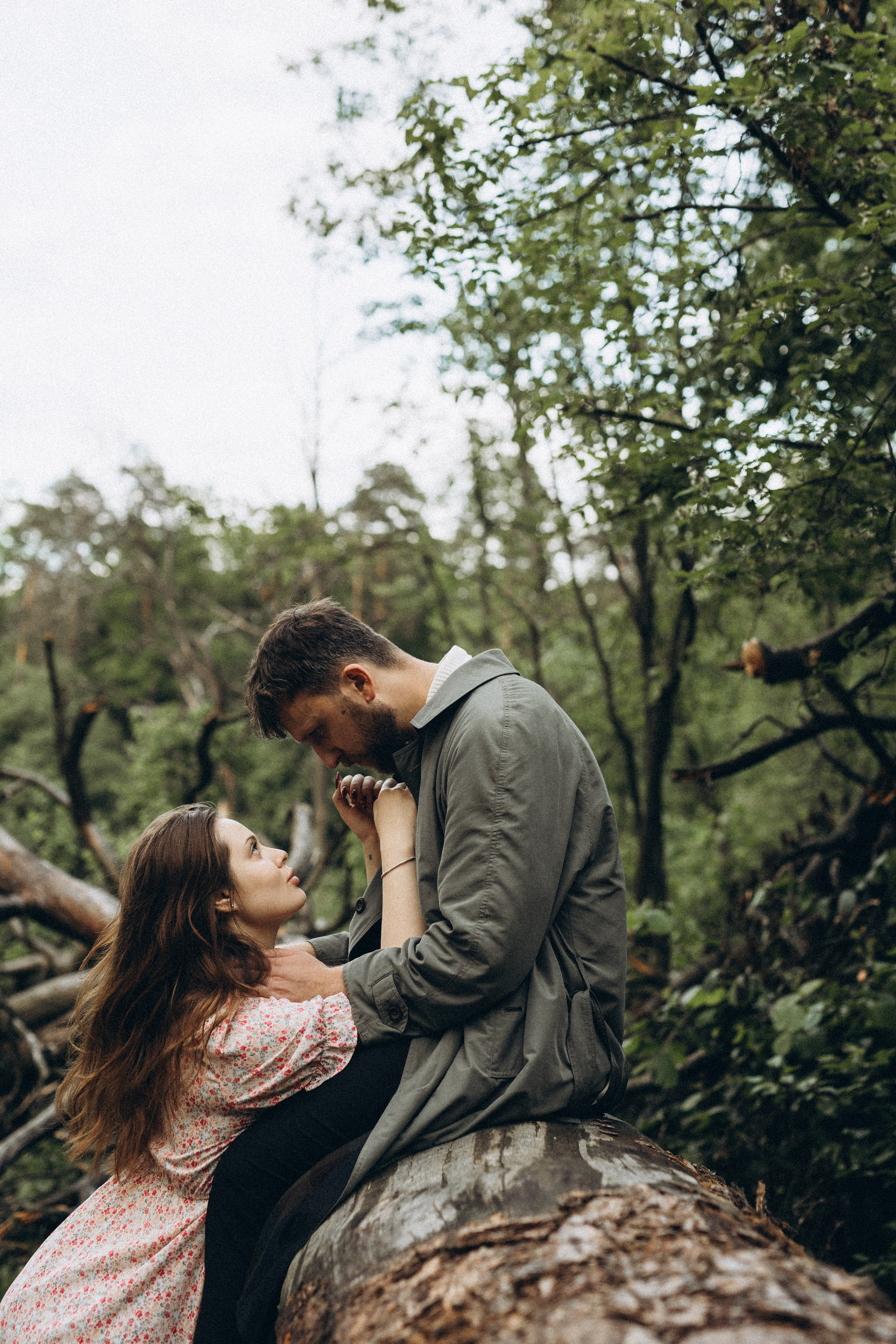 Малень історія — великого кохання. Головна