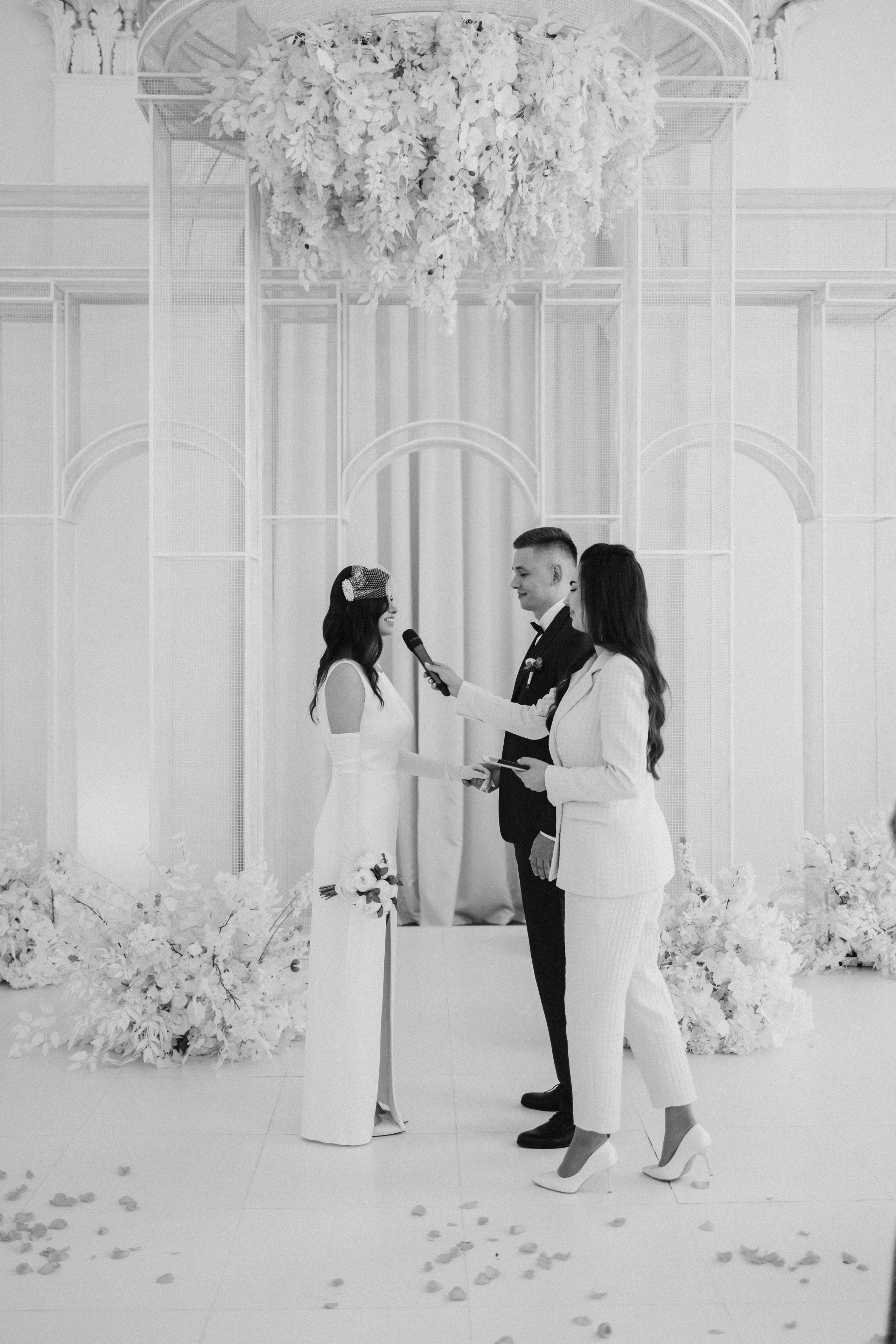 LOVE. Головна