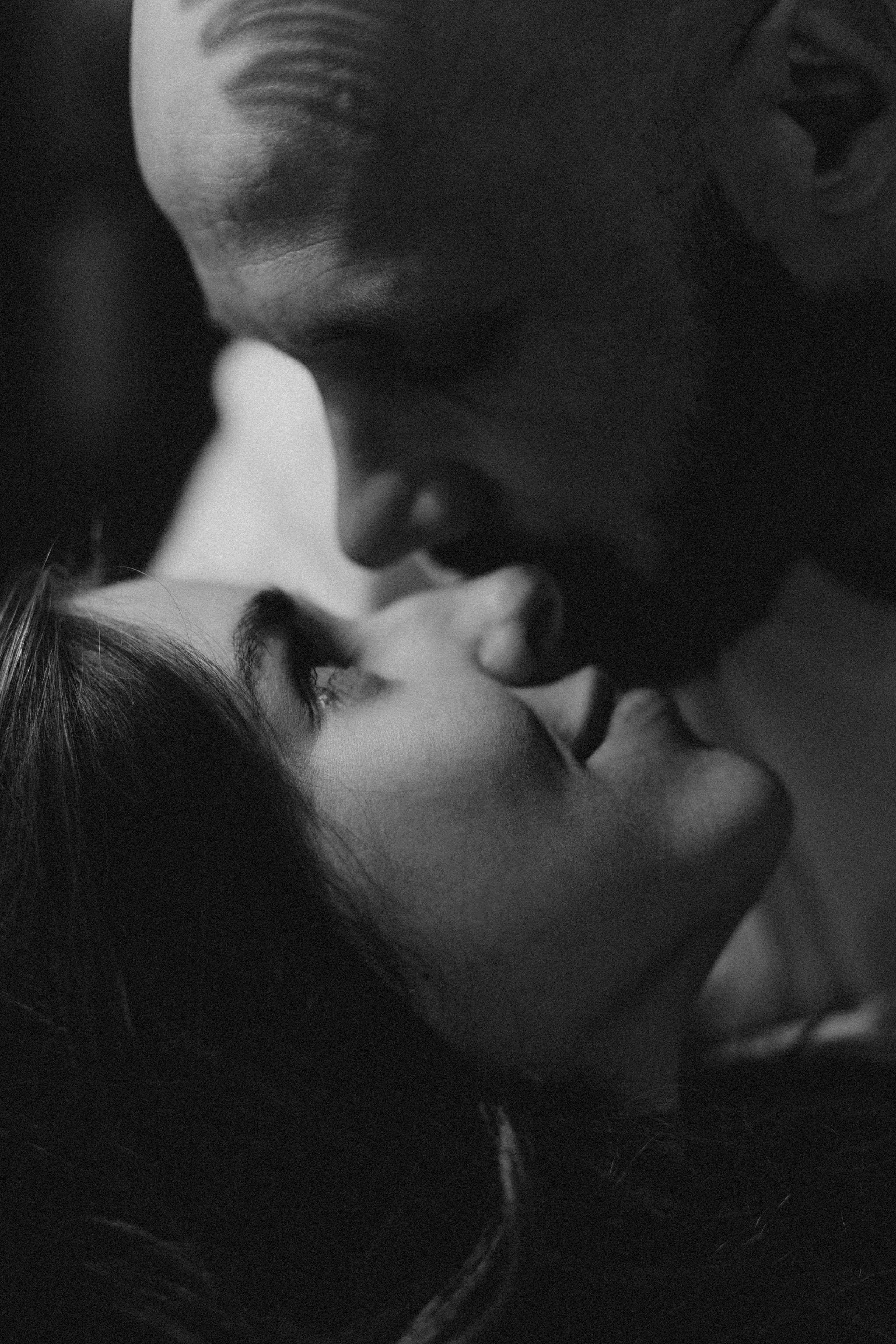 Щасливі люди. Головна