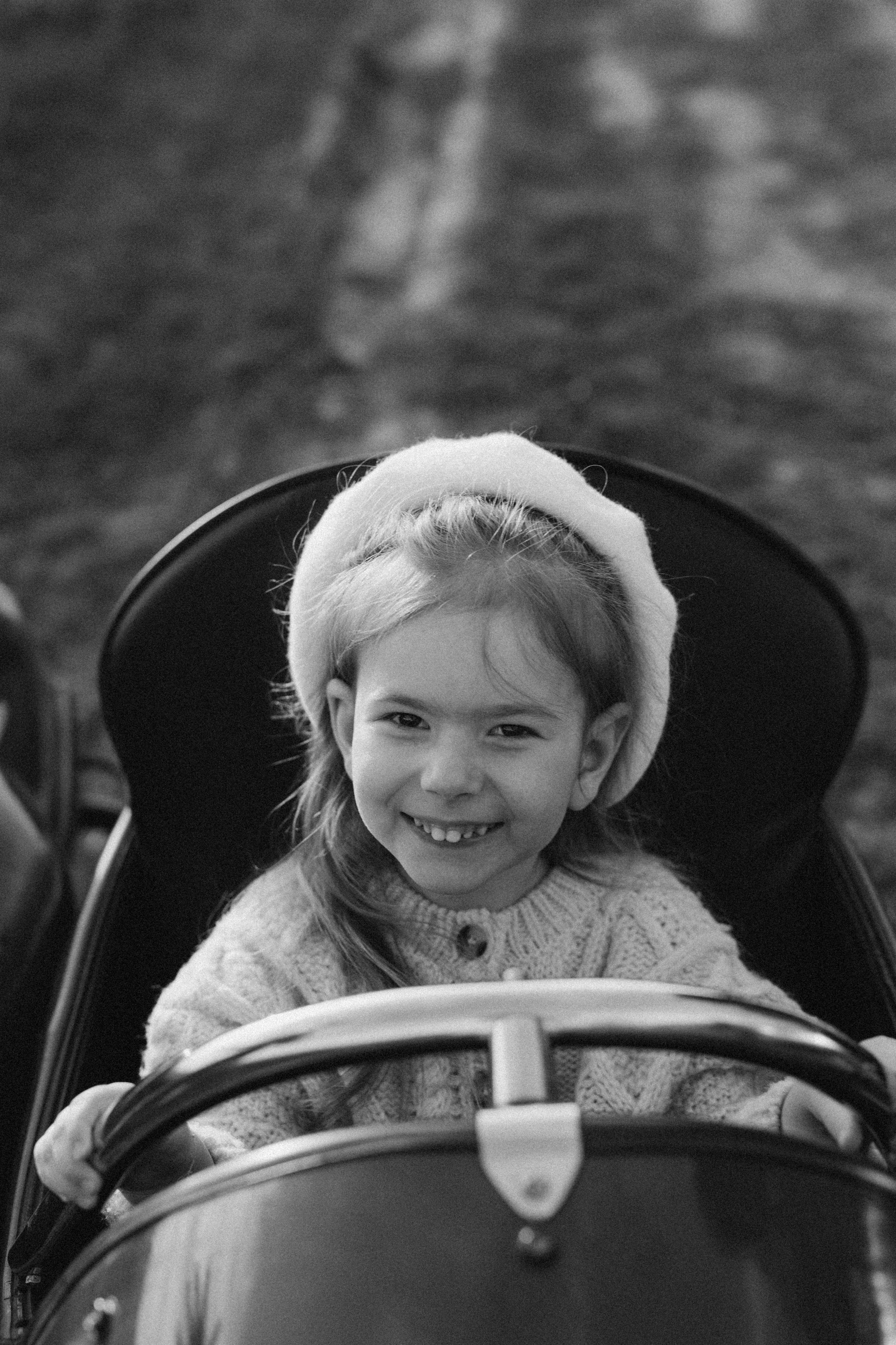 В обіймах щастя. Головна