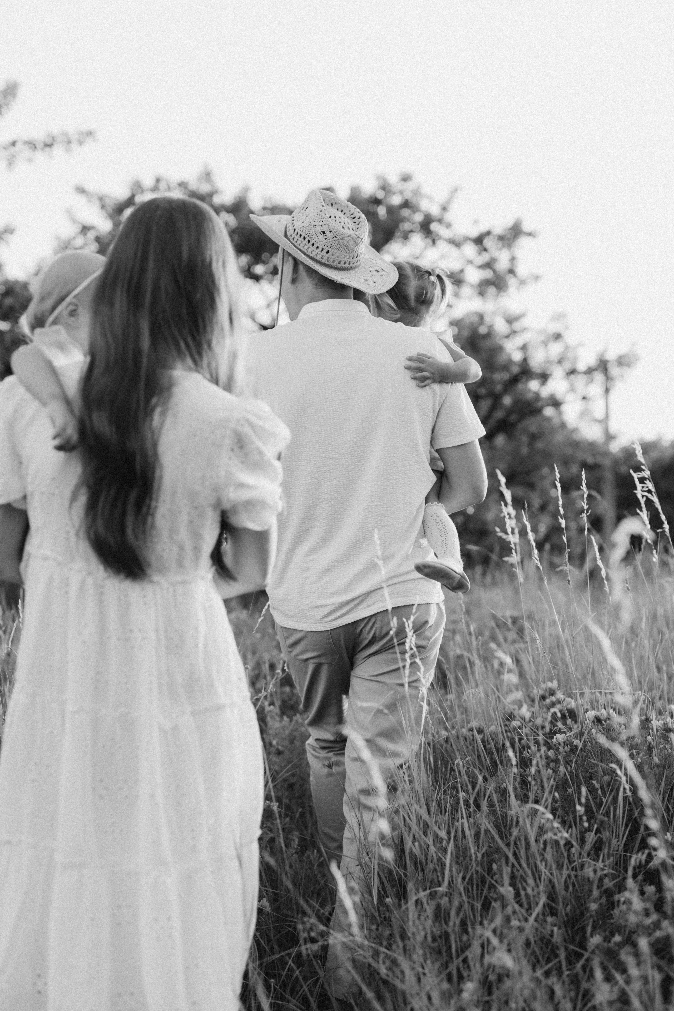 This is happiness — this is us....... Головна