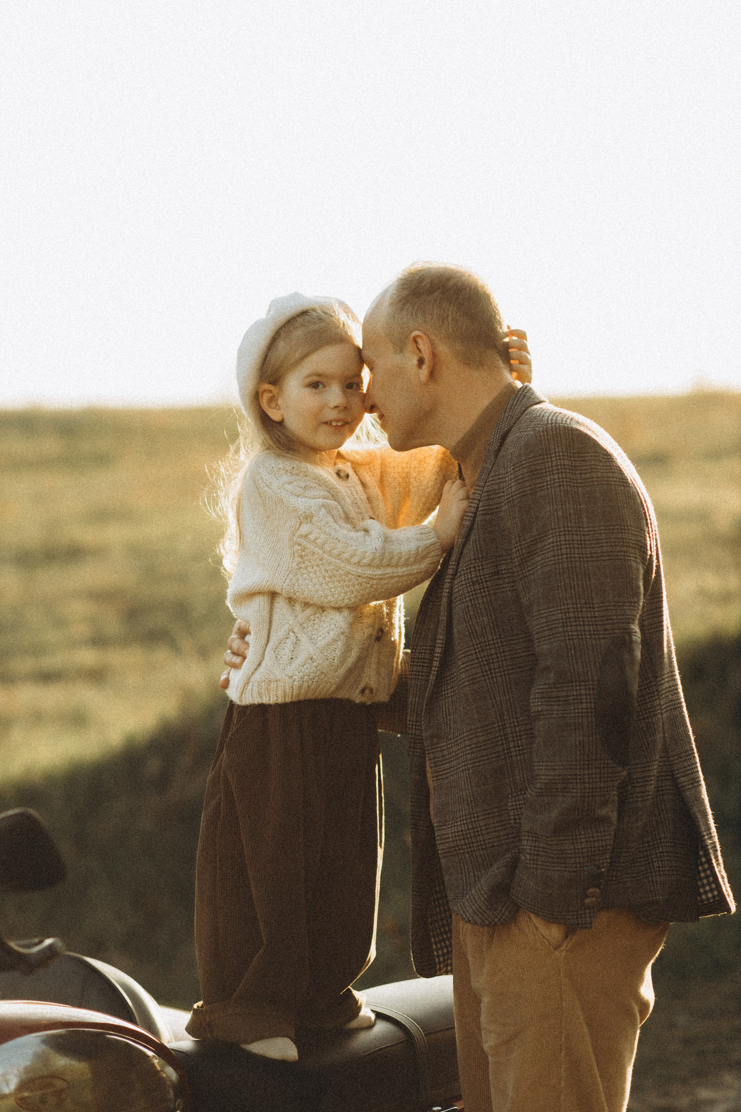 В обіймах щастя. Головна