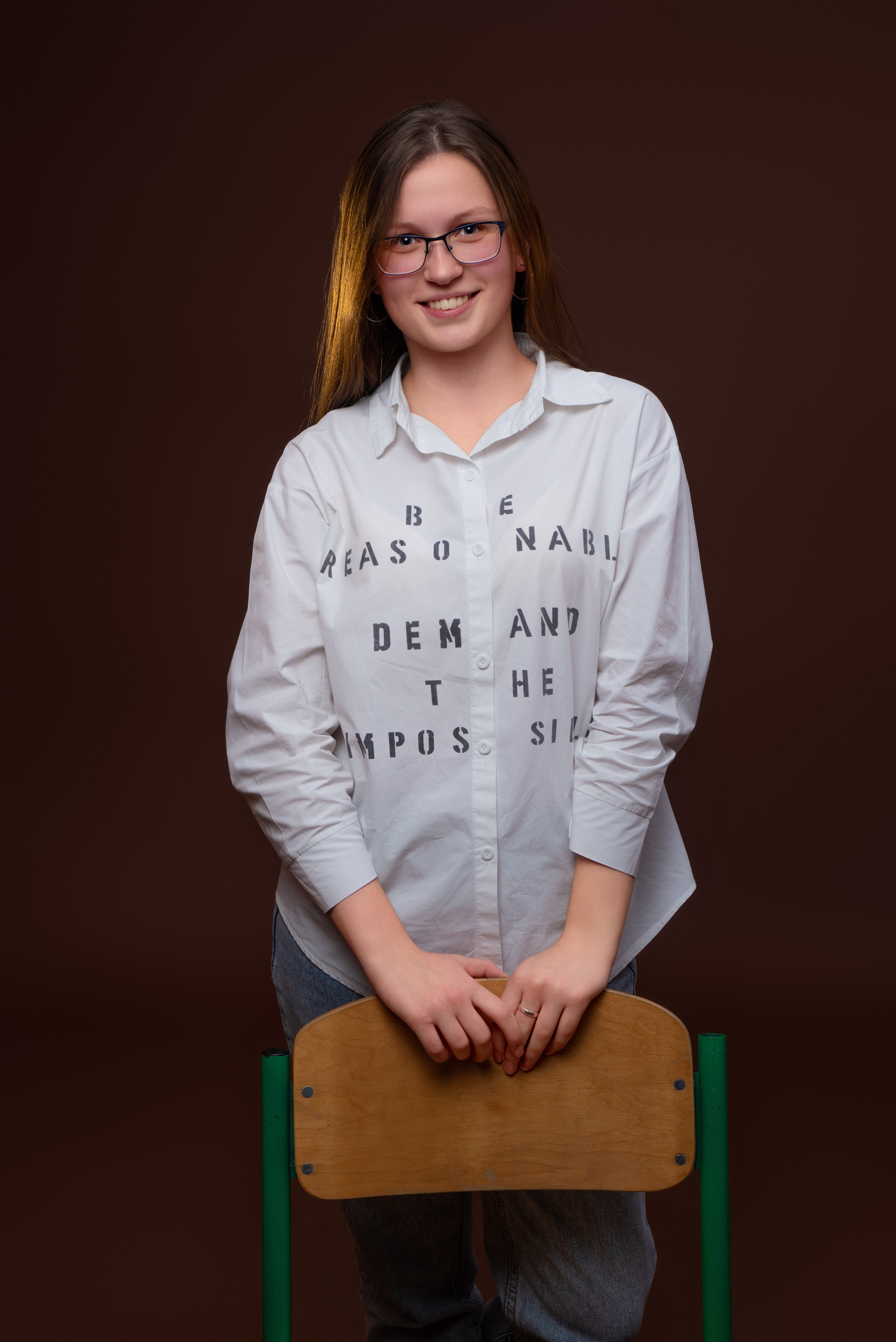 Коричневий Фон. Випускні альбоми м. Біла церква