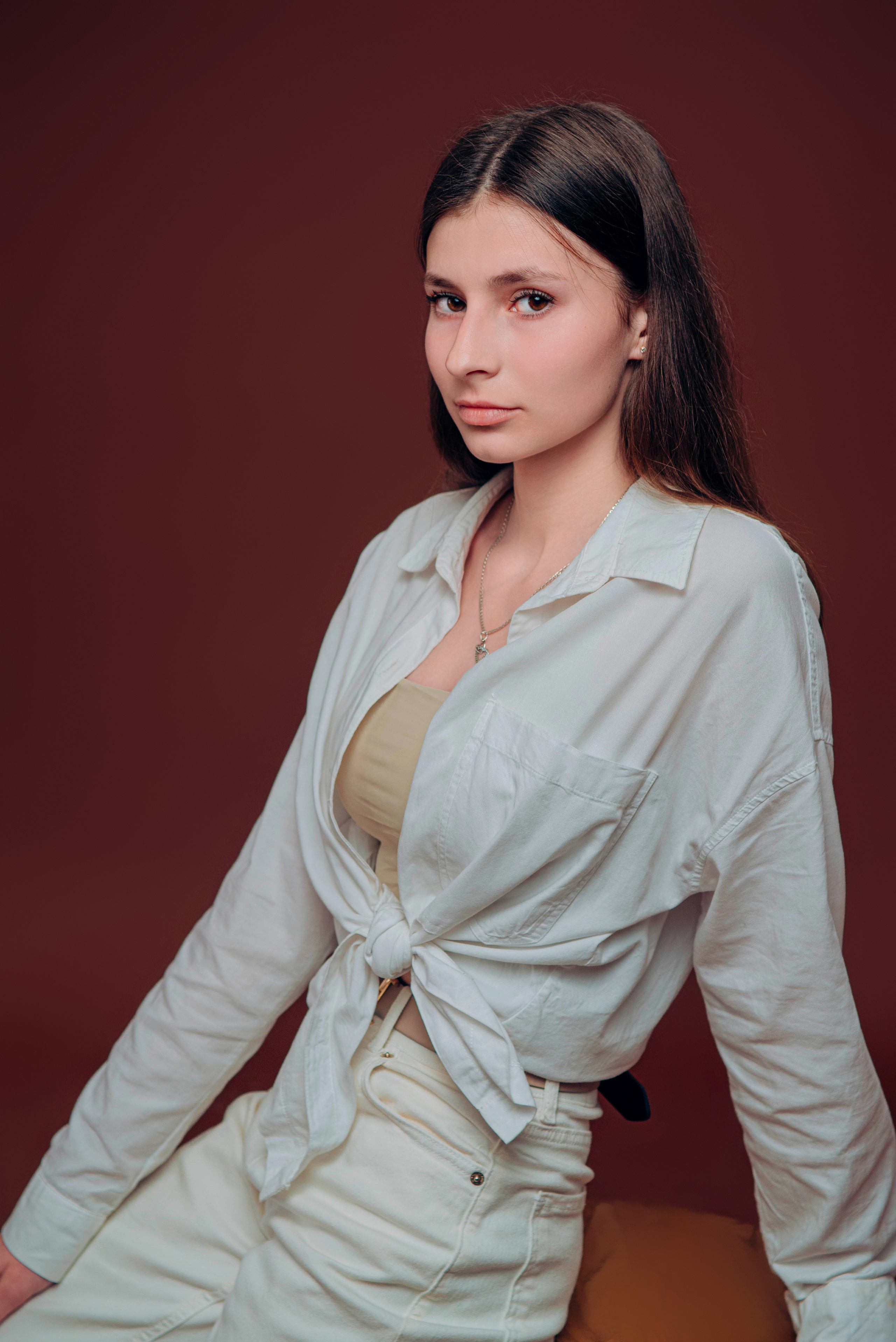 Коричневий Фон. Випускні альбоми м. Біла церква