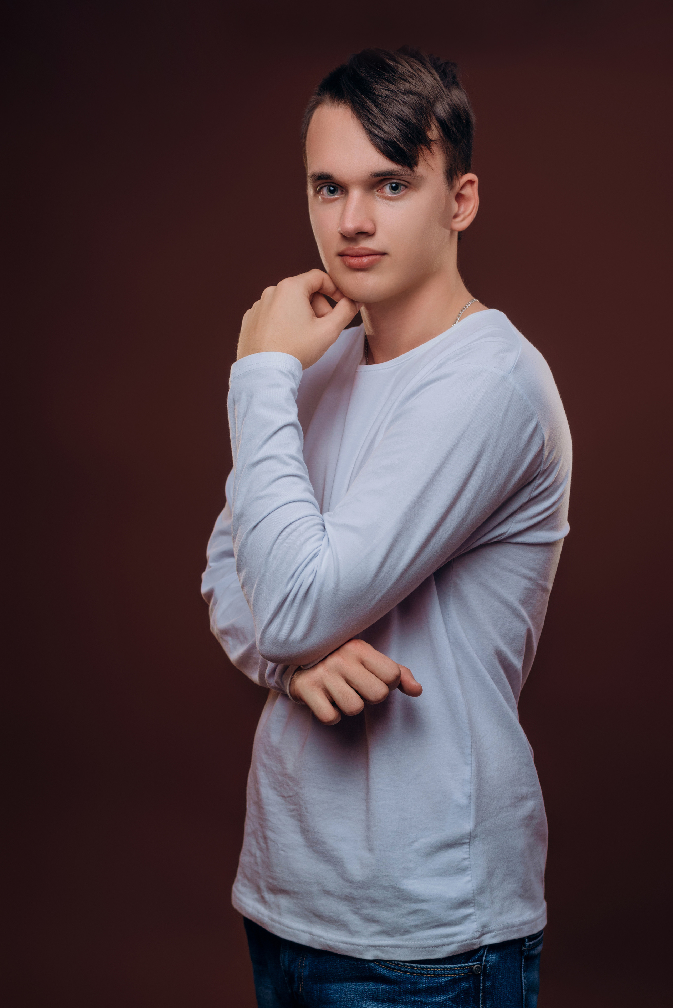 Коричневий Фон. Випускні альбоми м. Біла церква