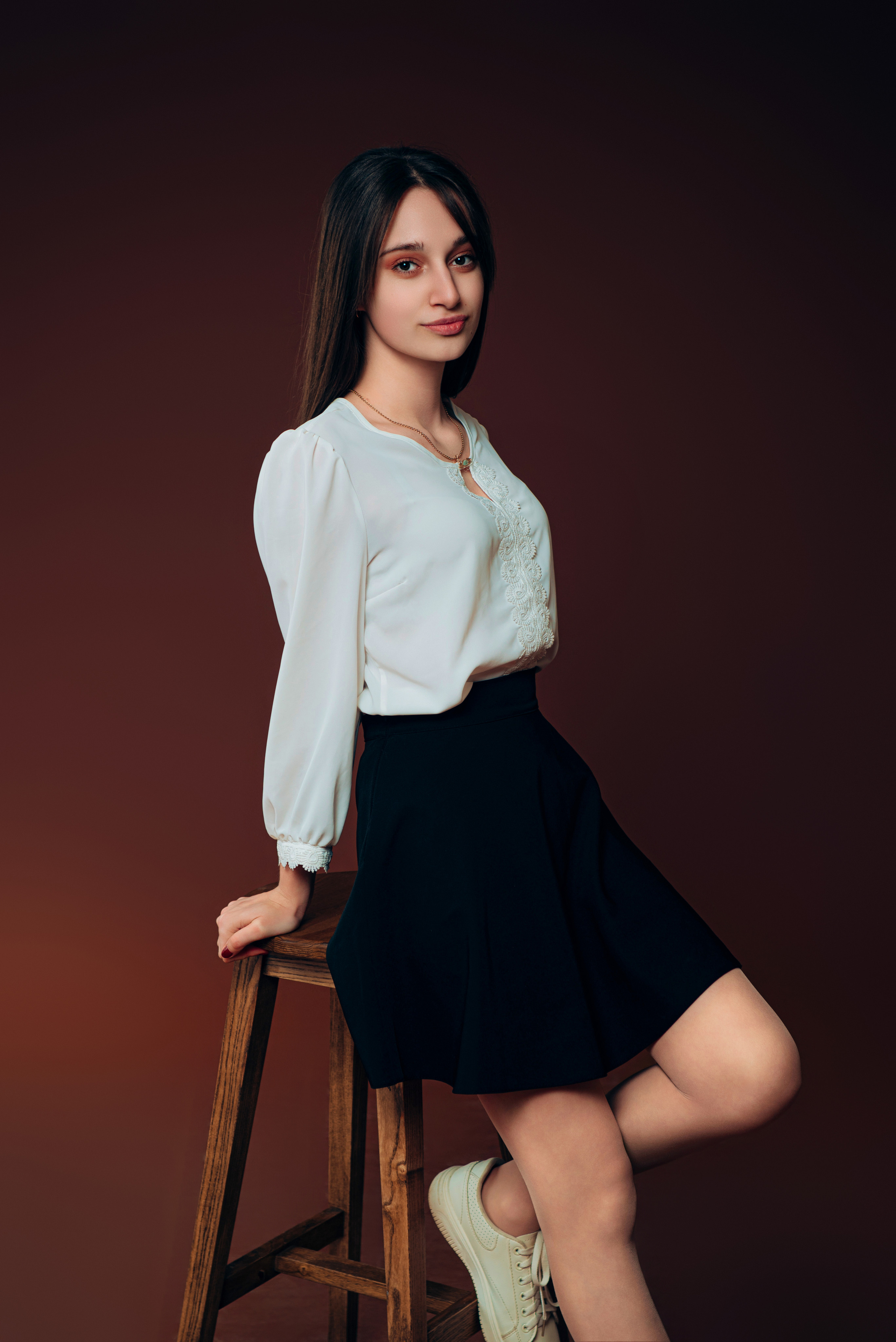 Коричневий Фон. Випускні альбоми м. Біла церква