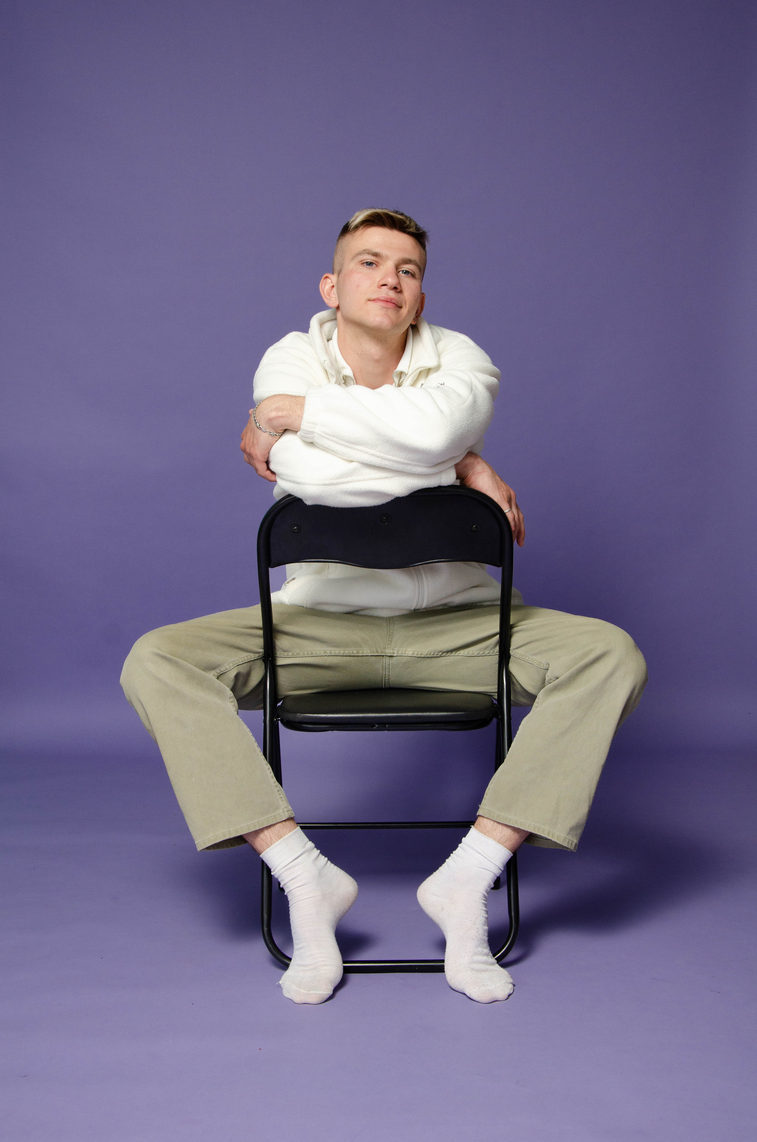 Фіолетовий Фон. Випускні альбоми м. Біла церква