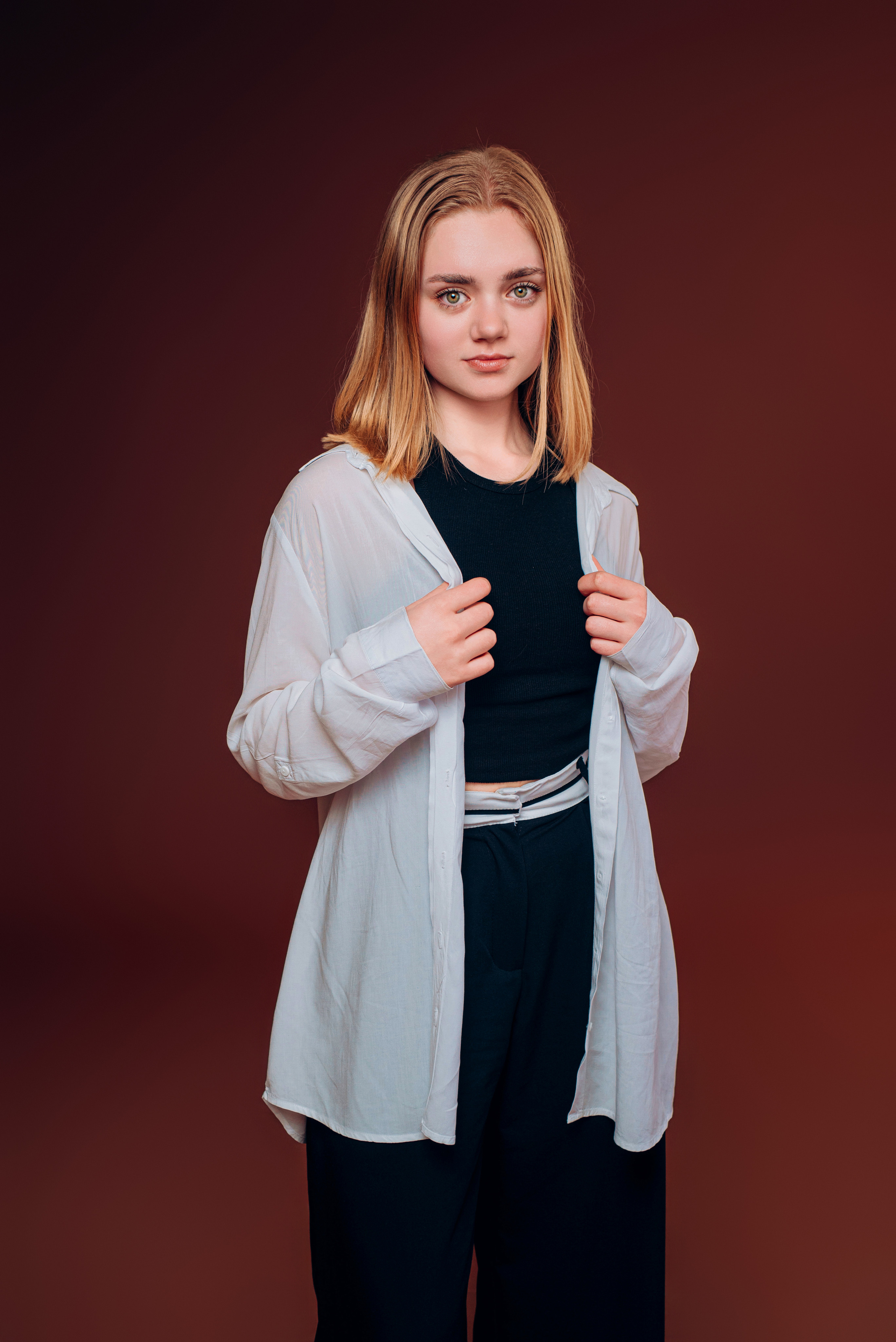 Коричневий Фон. Випускні альбоми м. Біла церква